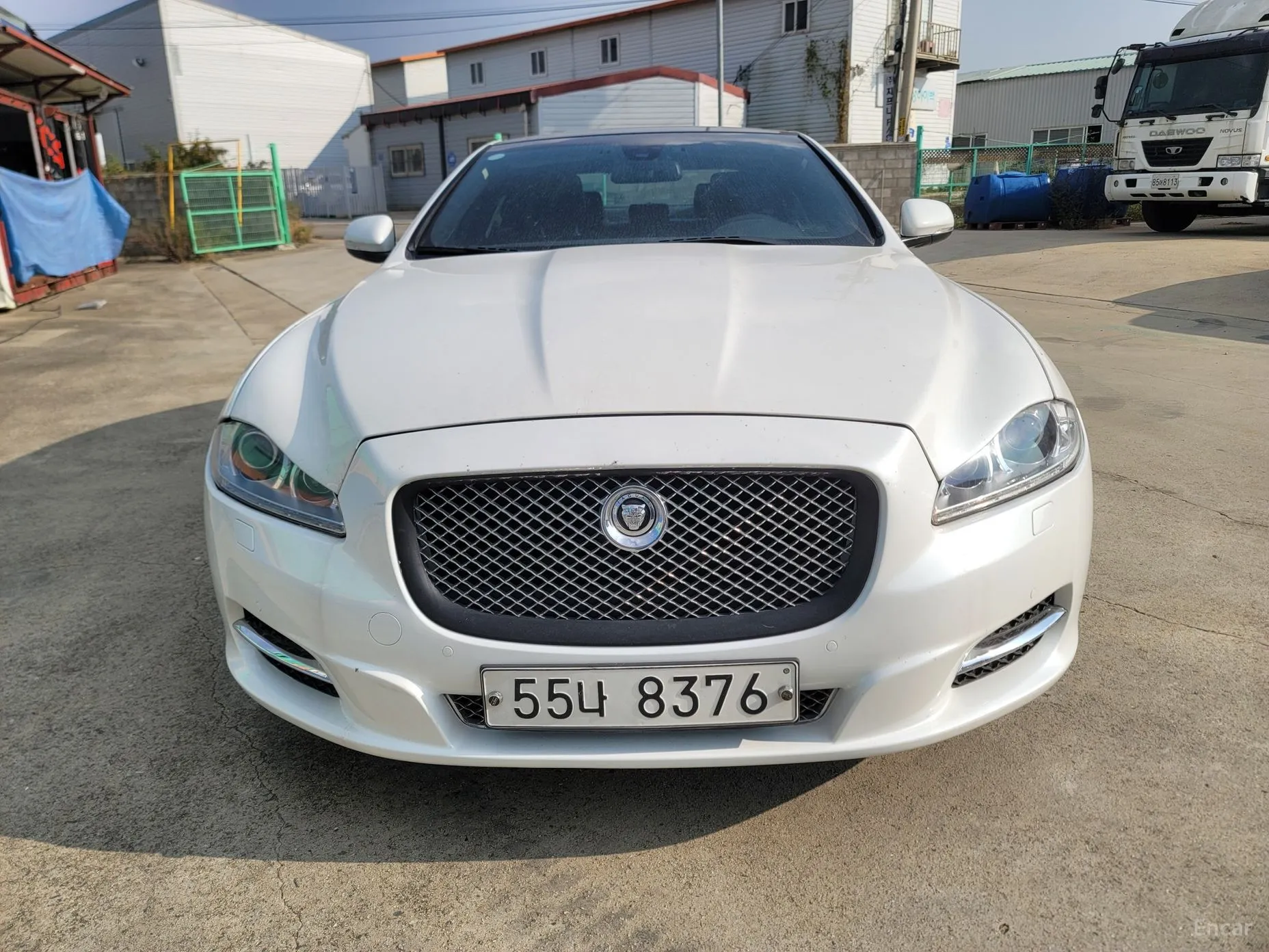 Jaguar All New XJ превью 8