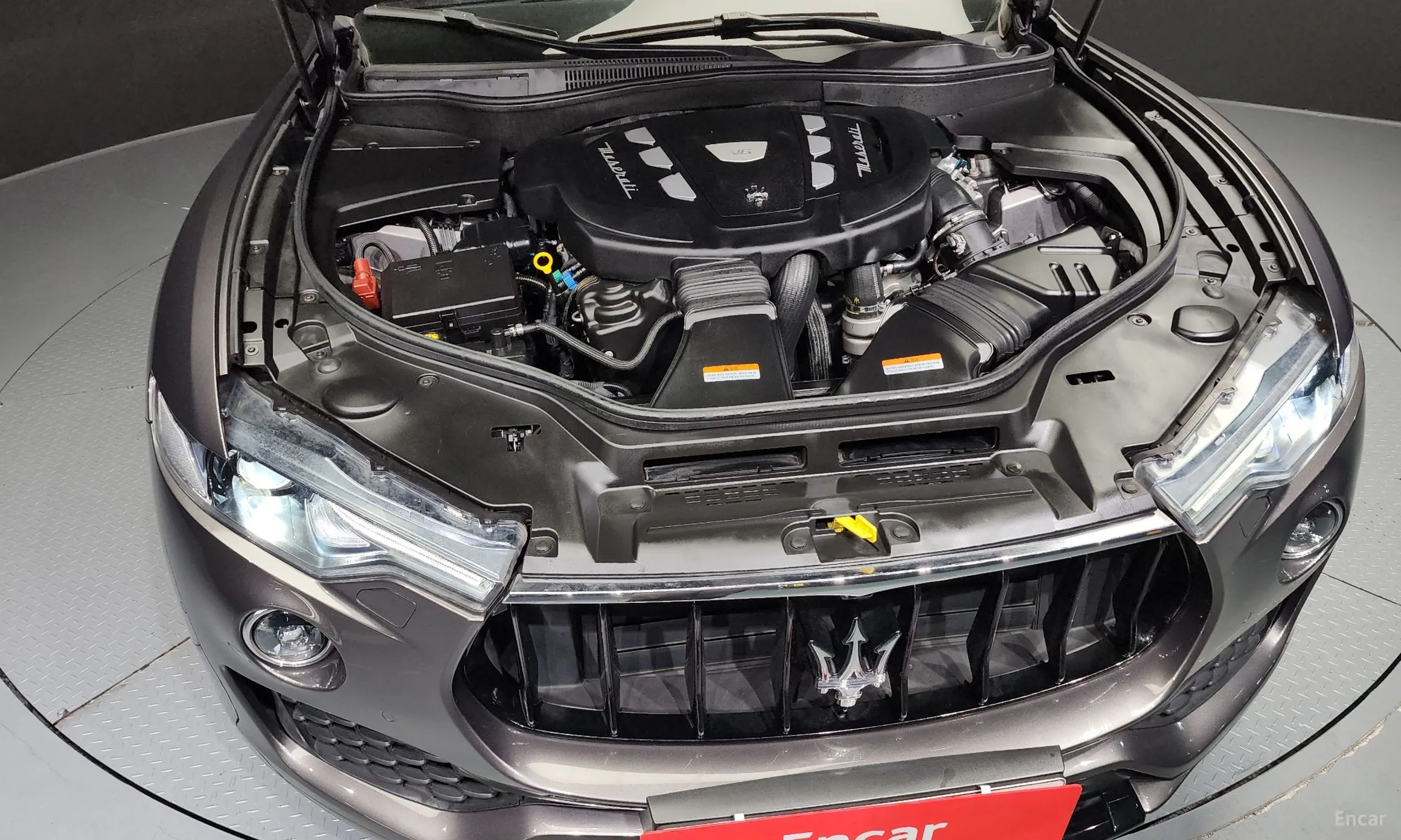 Maserati Levante превью 6