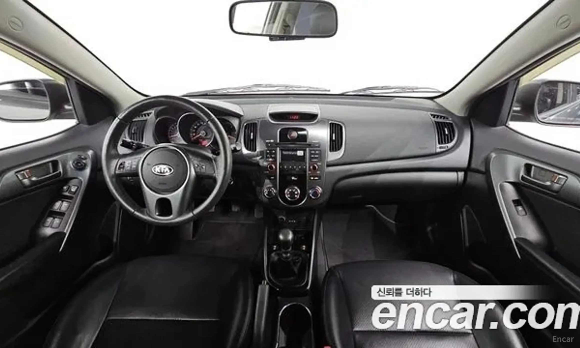 Kia Forte превью 4