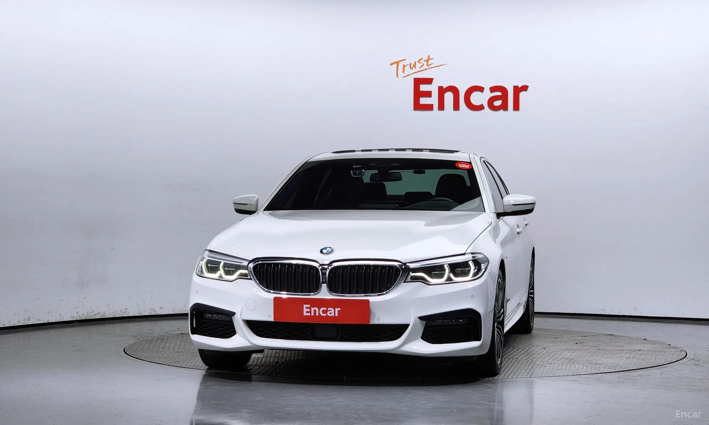 BMW 5 Series (G30)