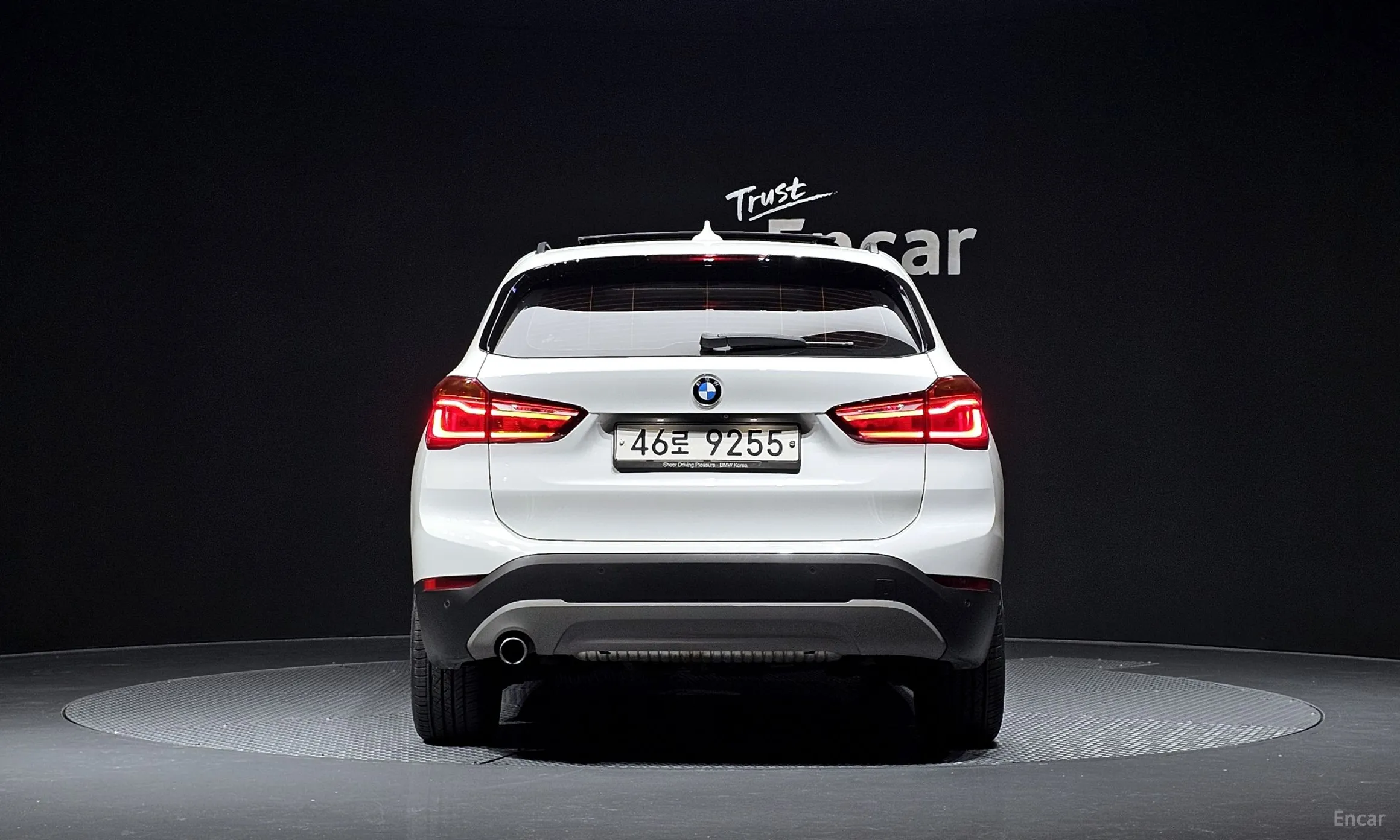 BMW X1 (F48) превью 3