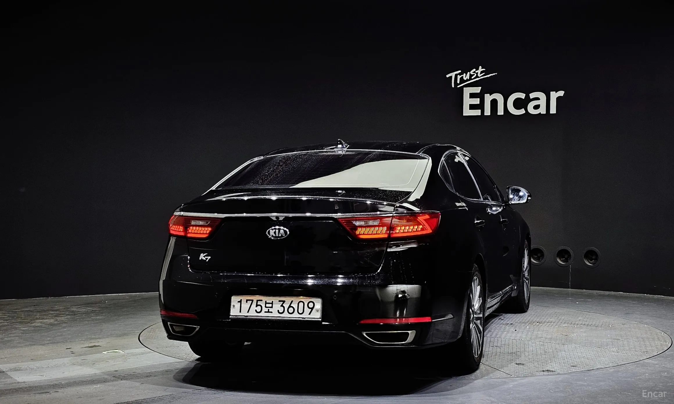 Kia K7 превью 3