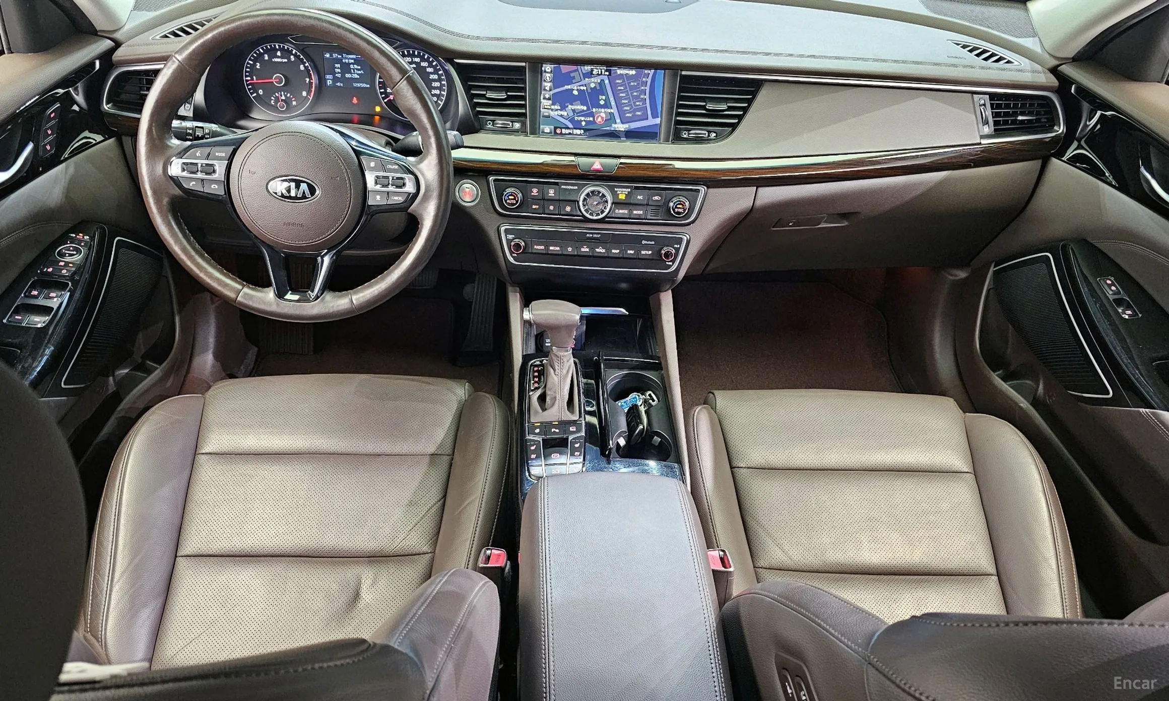 Kia K7 превью 4