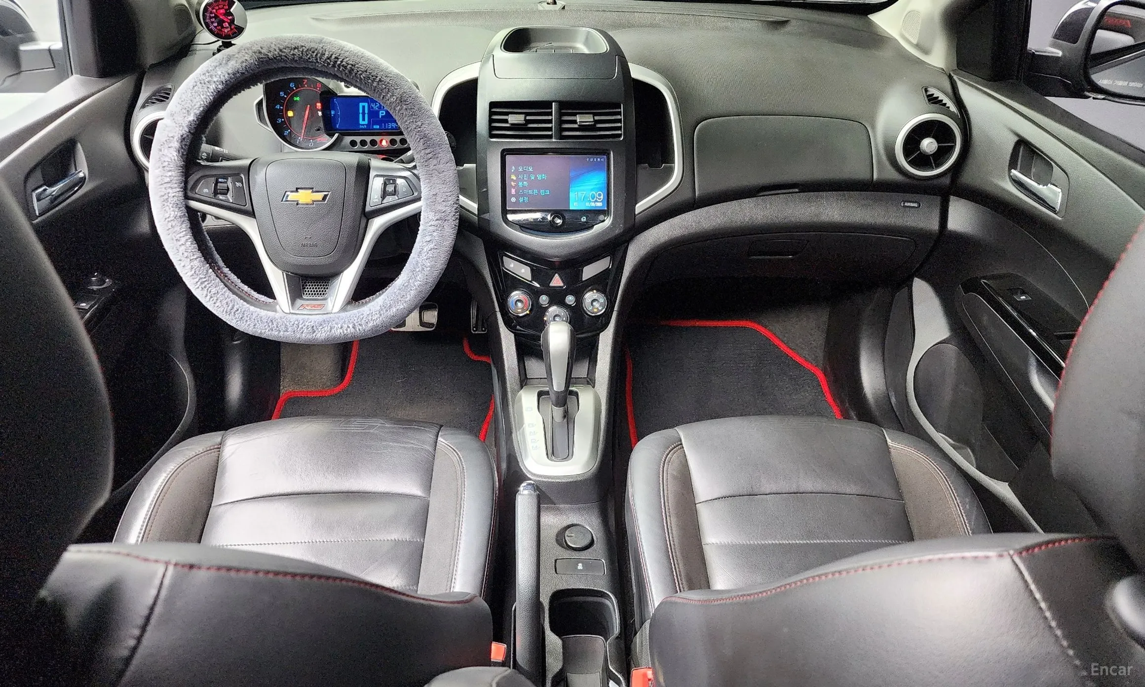 Chevrolet (GM Daewoo) Aveo Hatchback превью 4