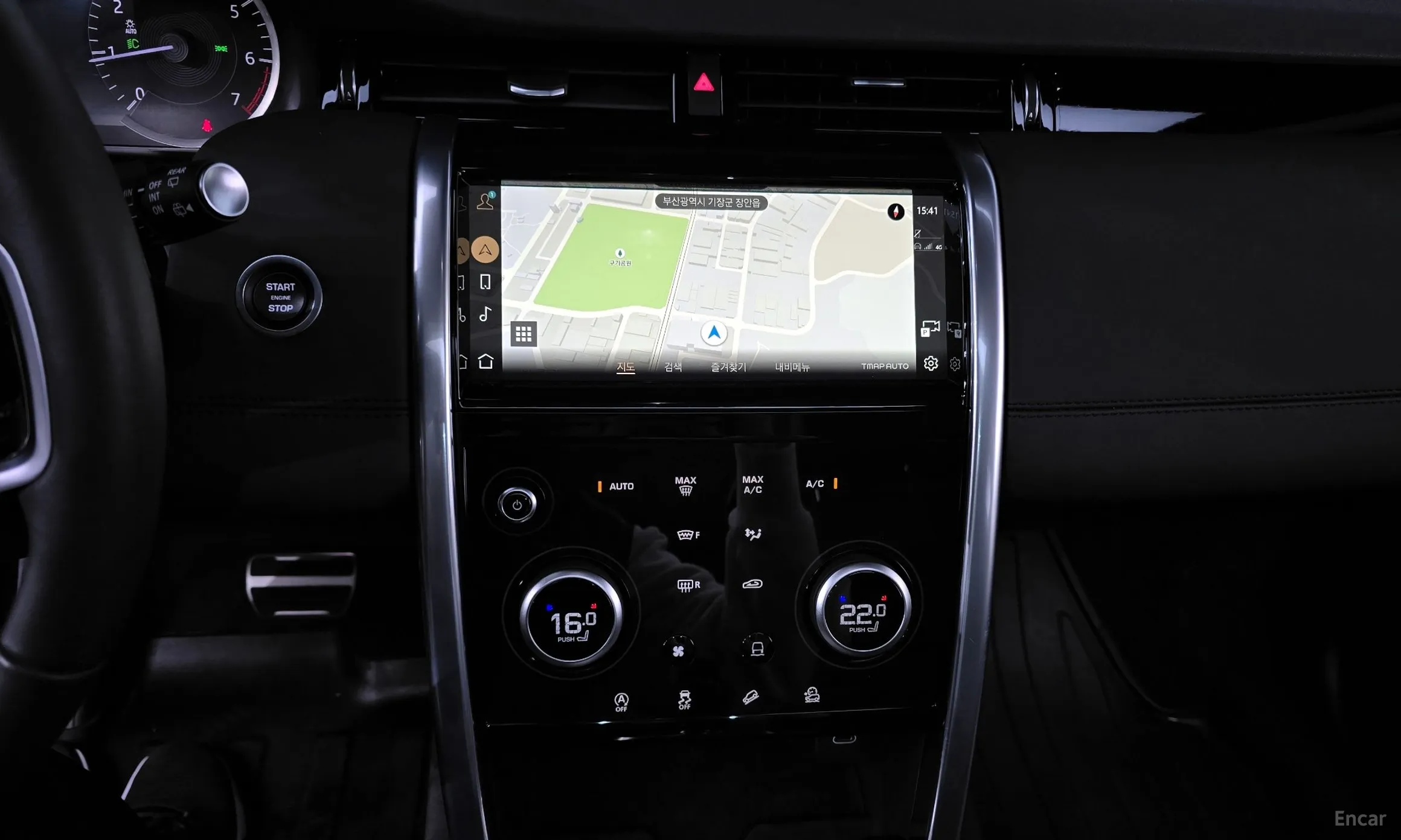 Land Rover Discovery Sports превью 17