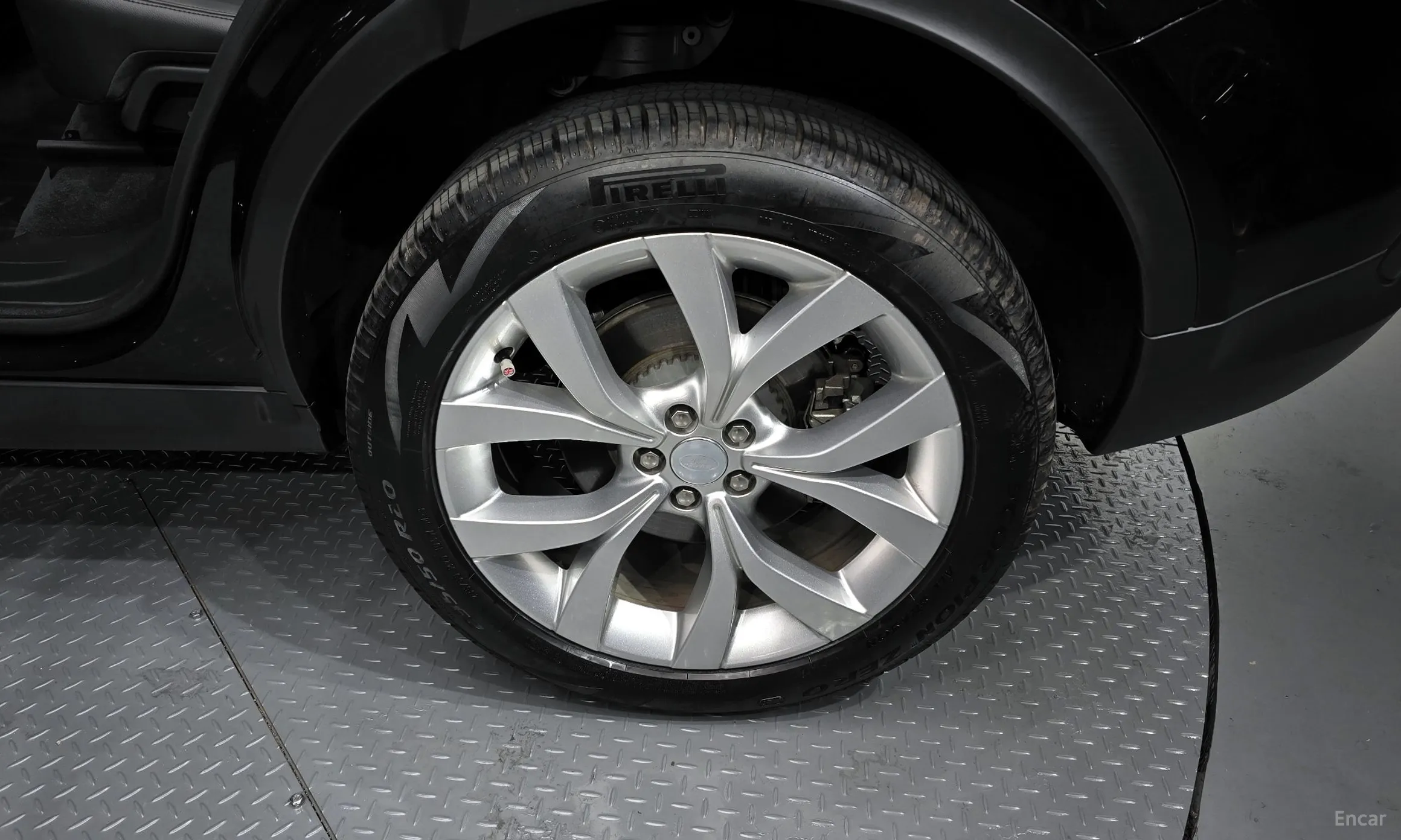 Land Rover Discovery Sports превью 5