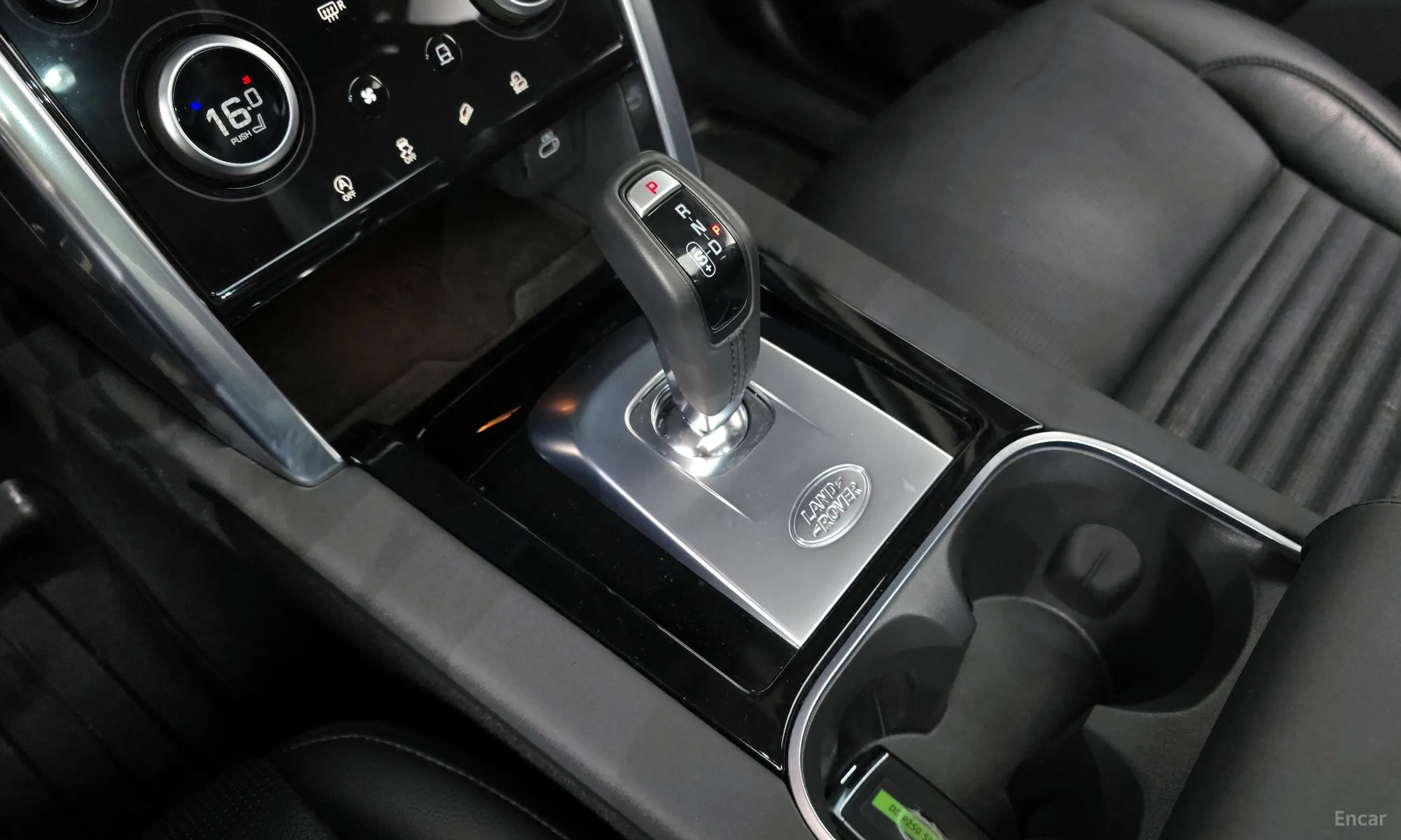 Land Rover Discovery Sports превью 9