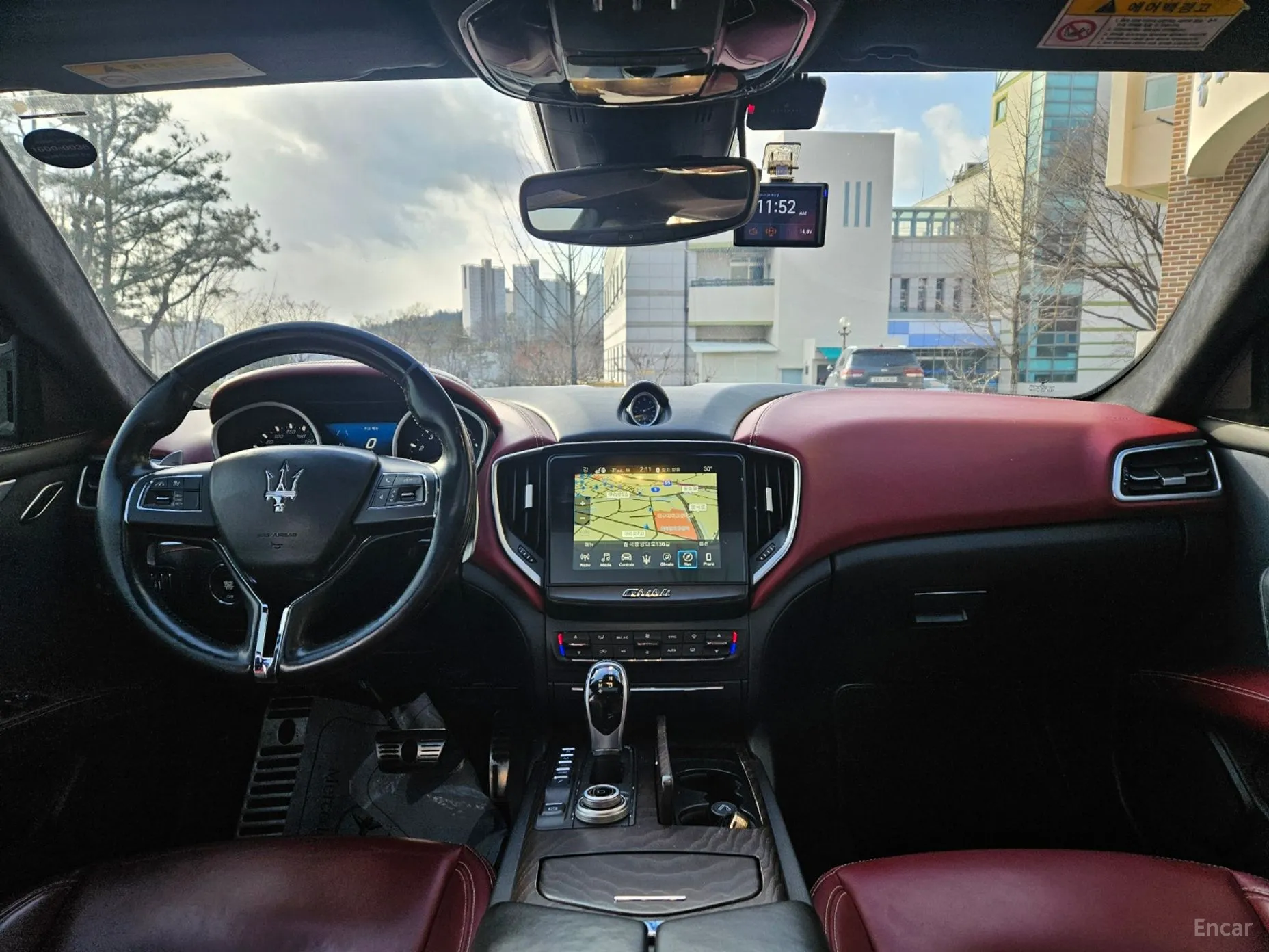 Maserati Ghibli превью 10
