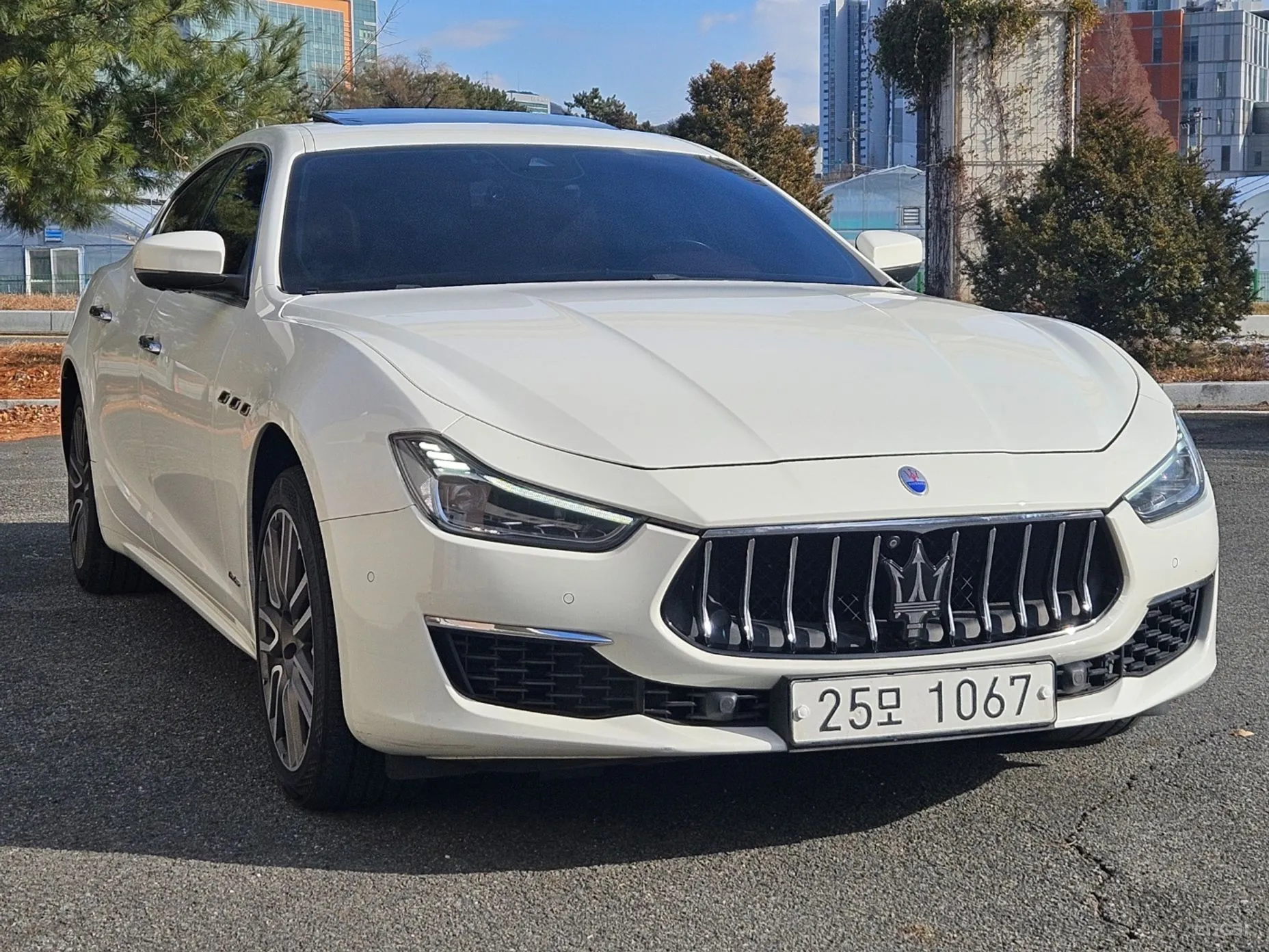Maserati Ghibli превью 2