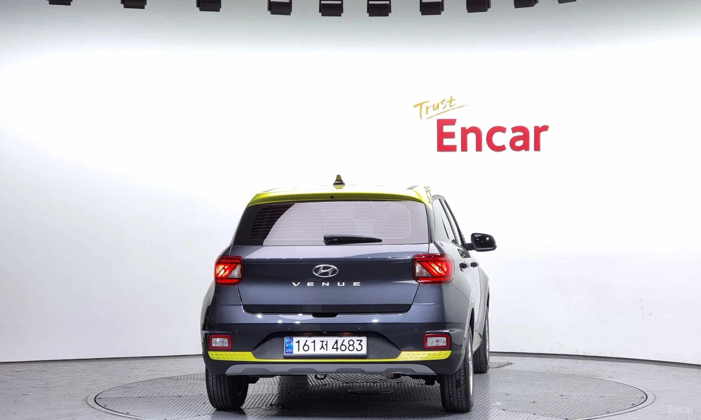 Hyundai Venue превью 3