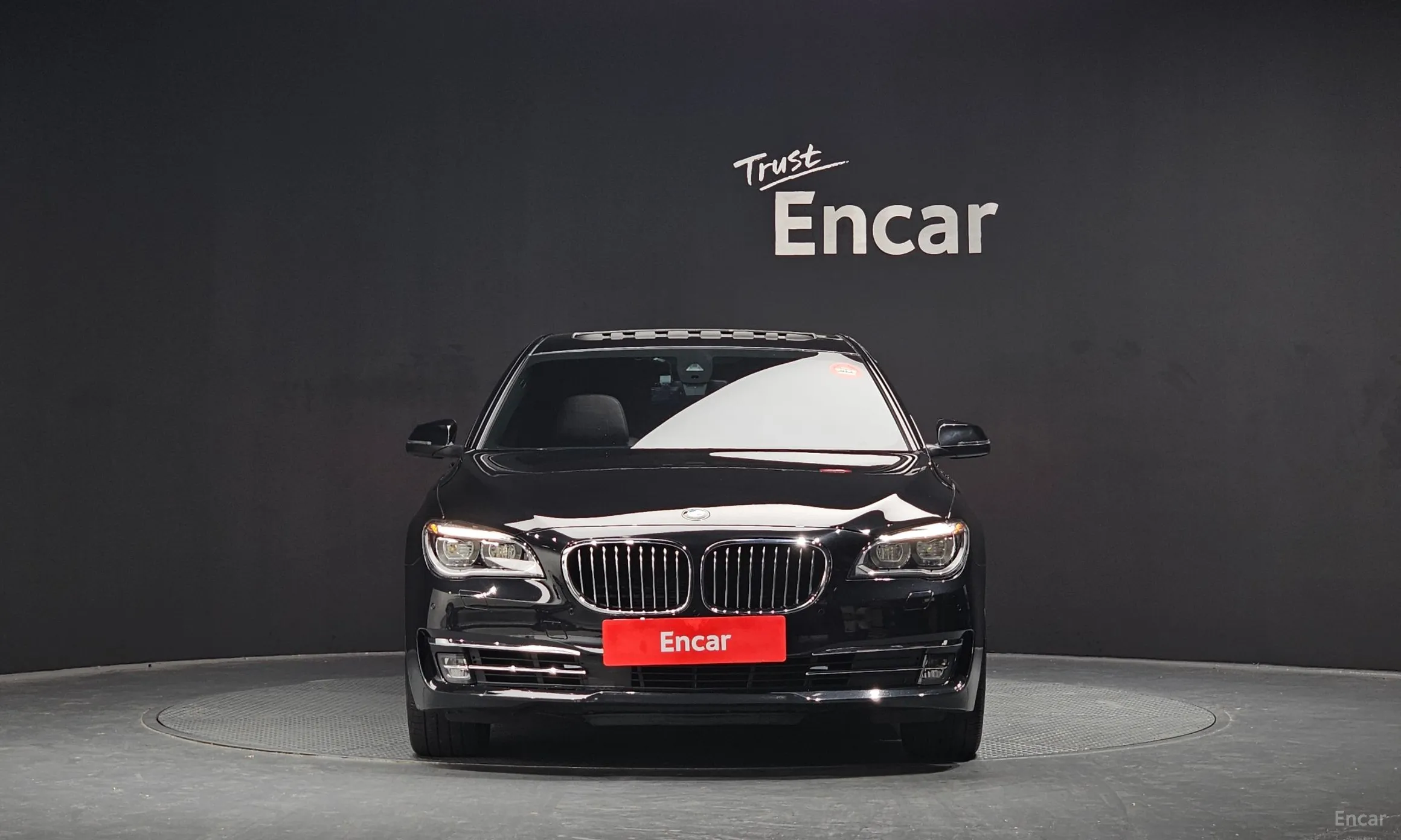 BMW 7 Series (F01)