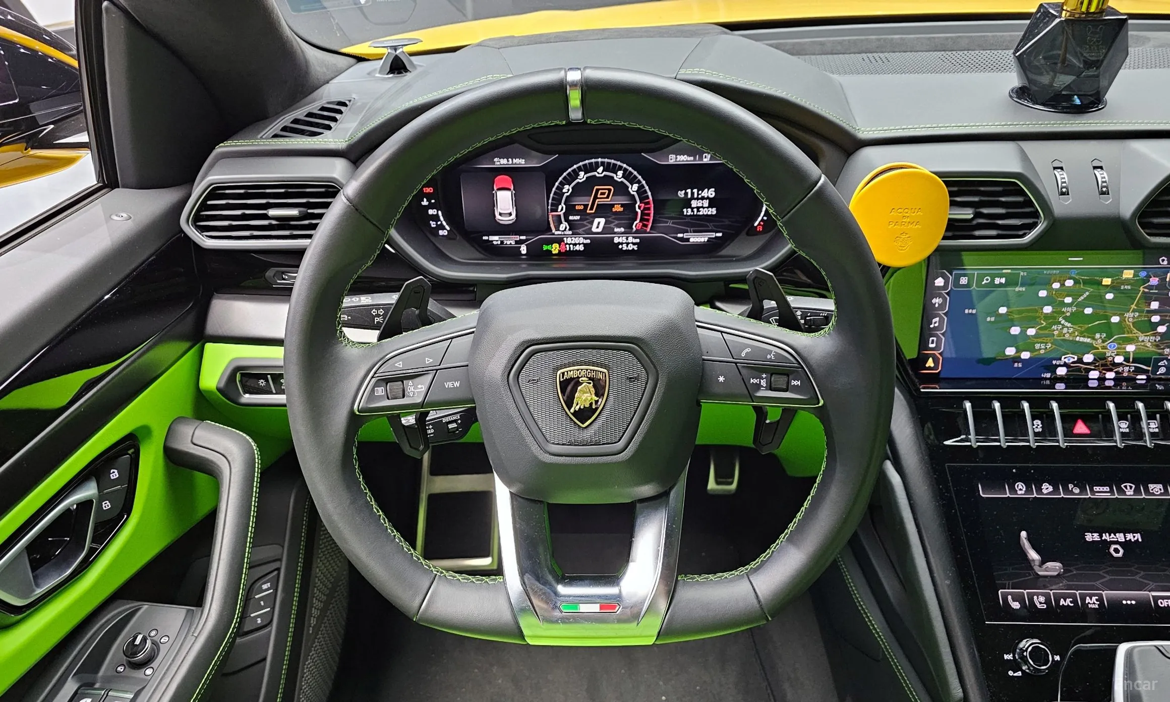 Lamborghini Urus превью 13