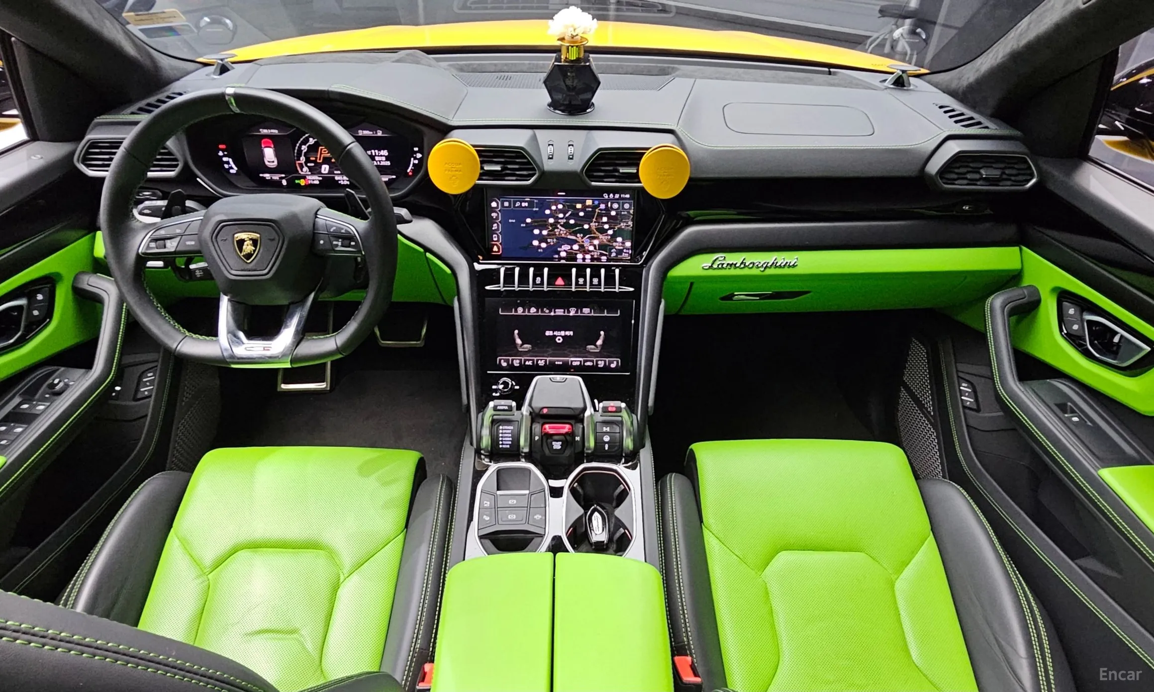 Lamborghini Urus превью 7