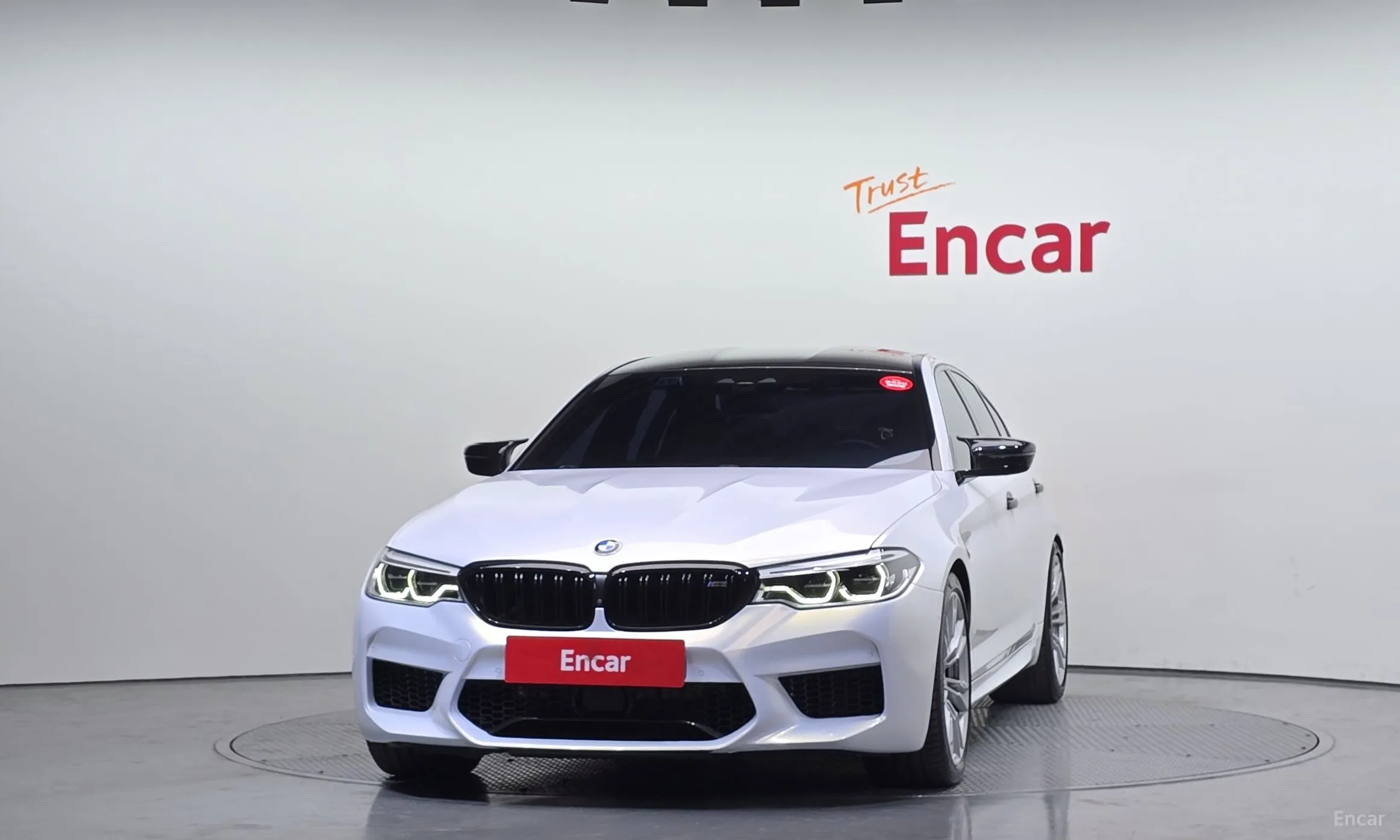 BMW M5 (F90)
