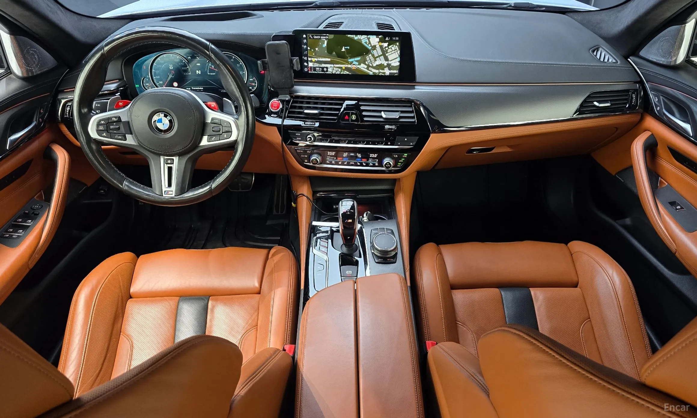 BMW M5 (F90) превью 4