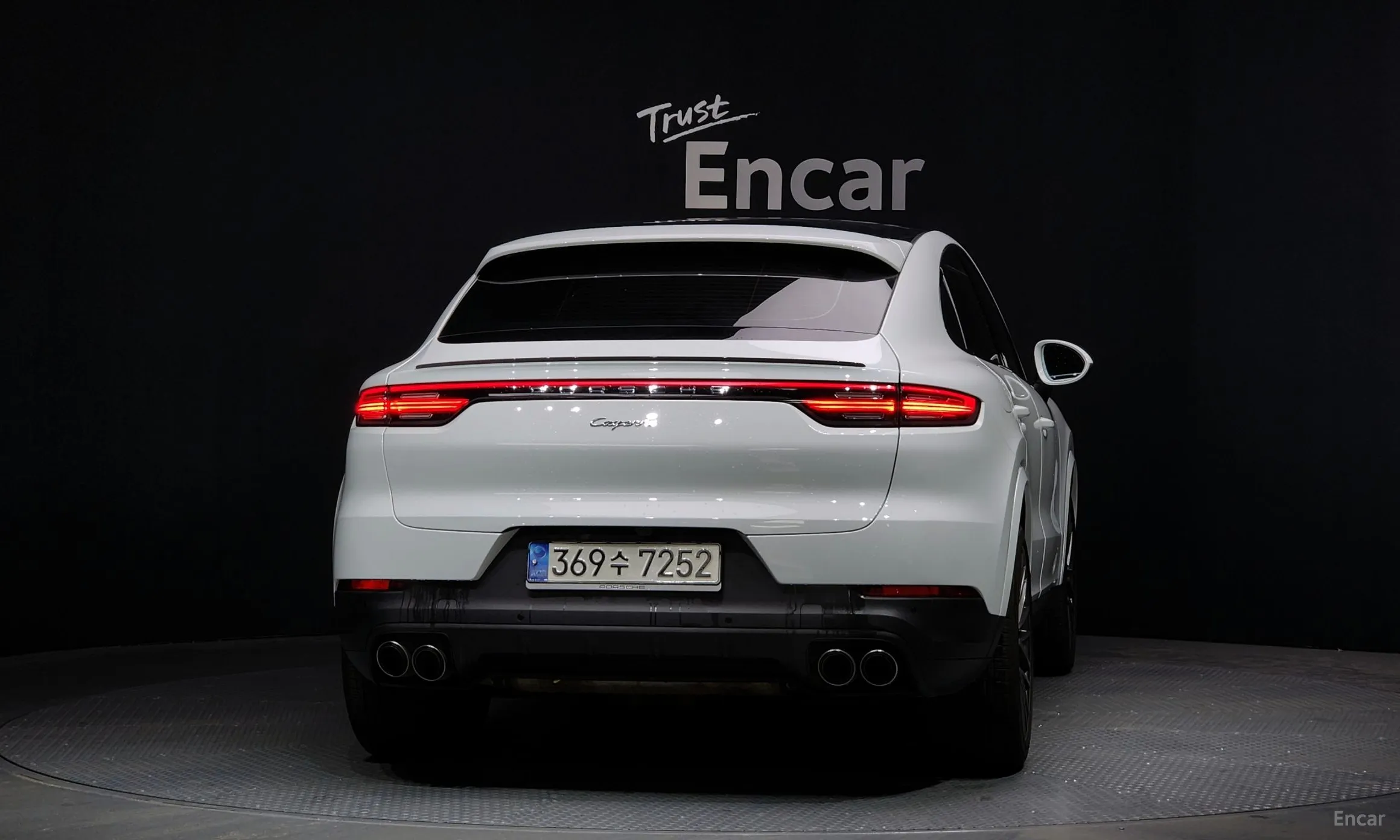 Porsche Cayenne (PO536) превью 3