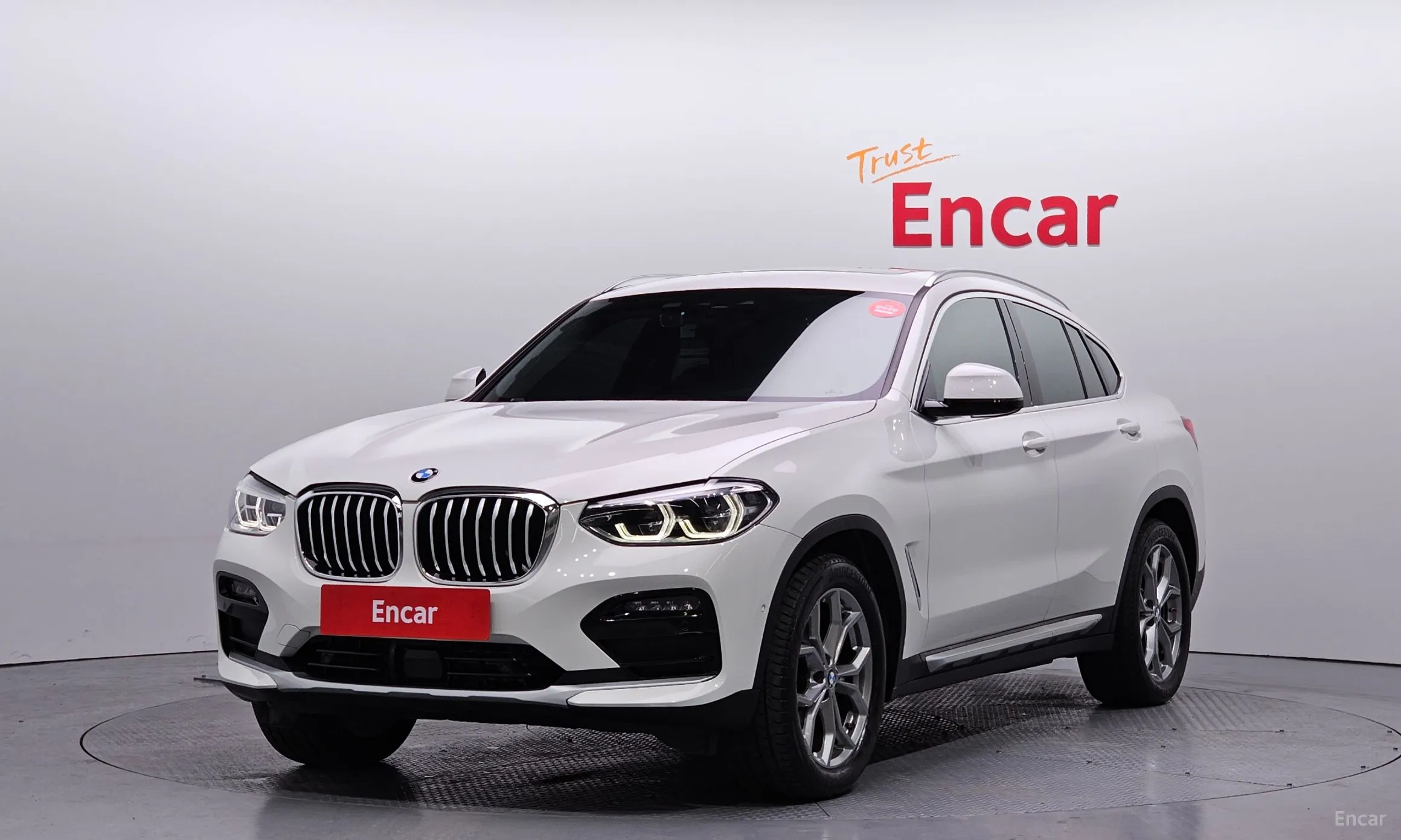 X4 (G02)