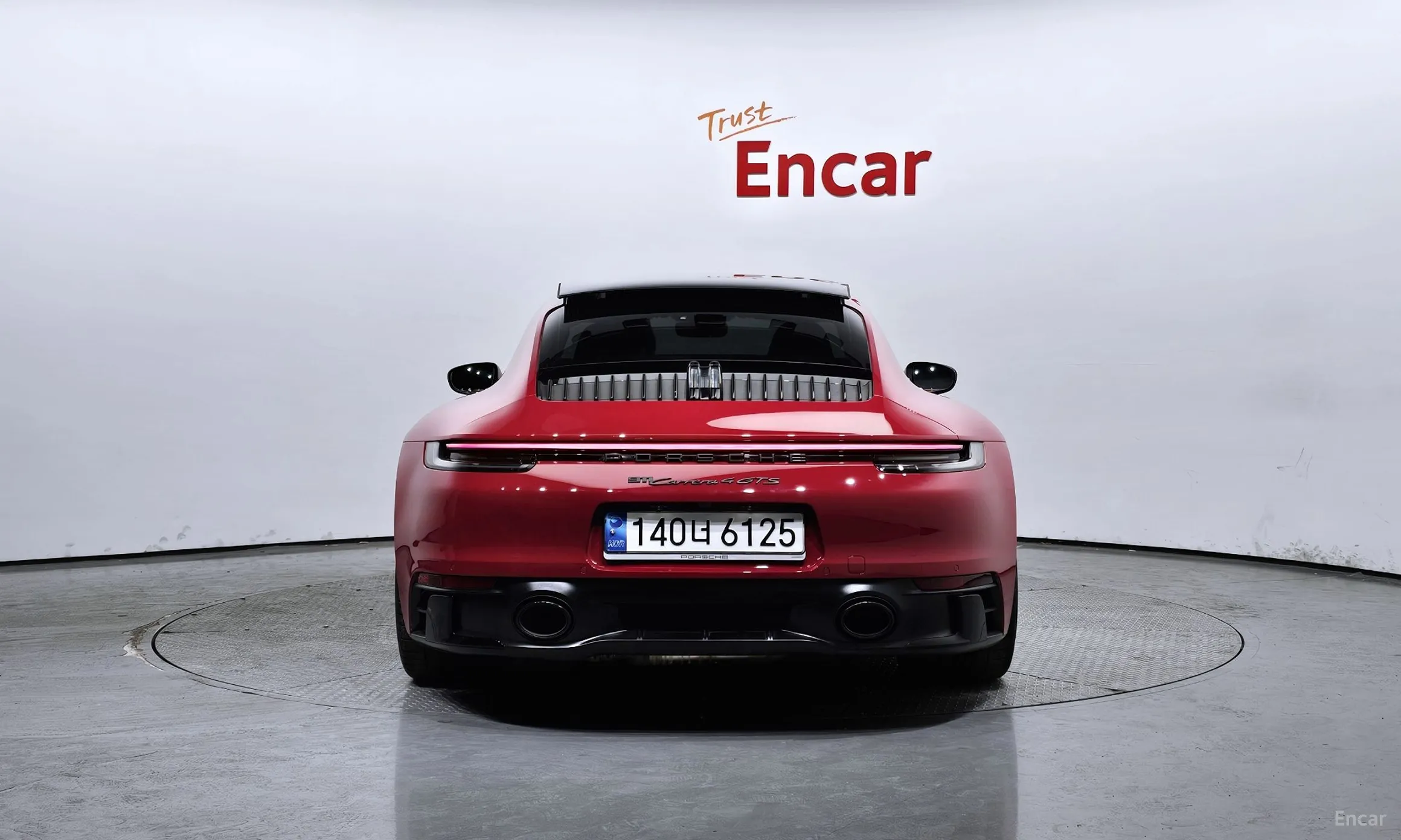 Porsche 911 (992) превью 3