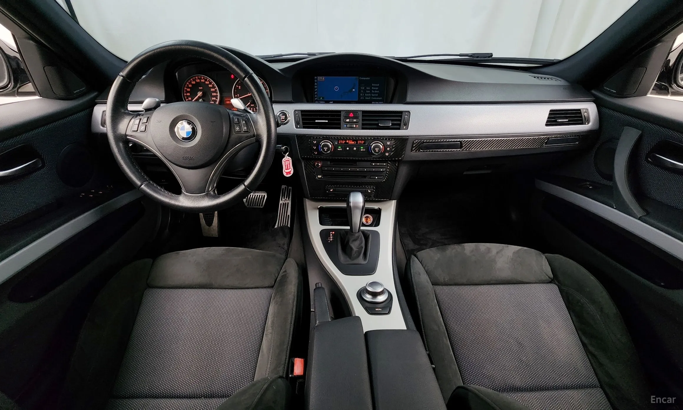 BMW 3 Series (E90) превью 4
