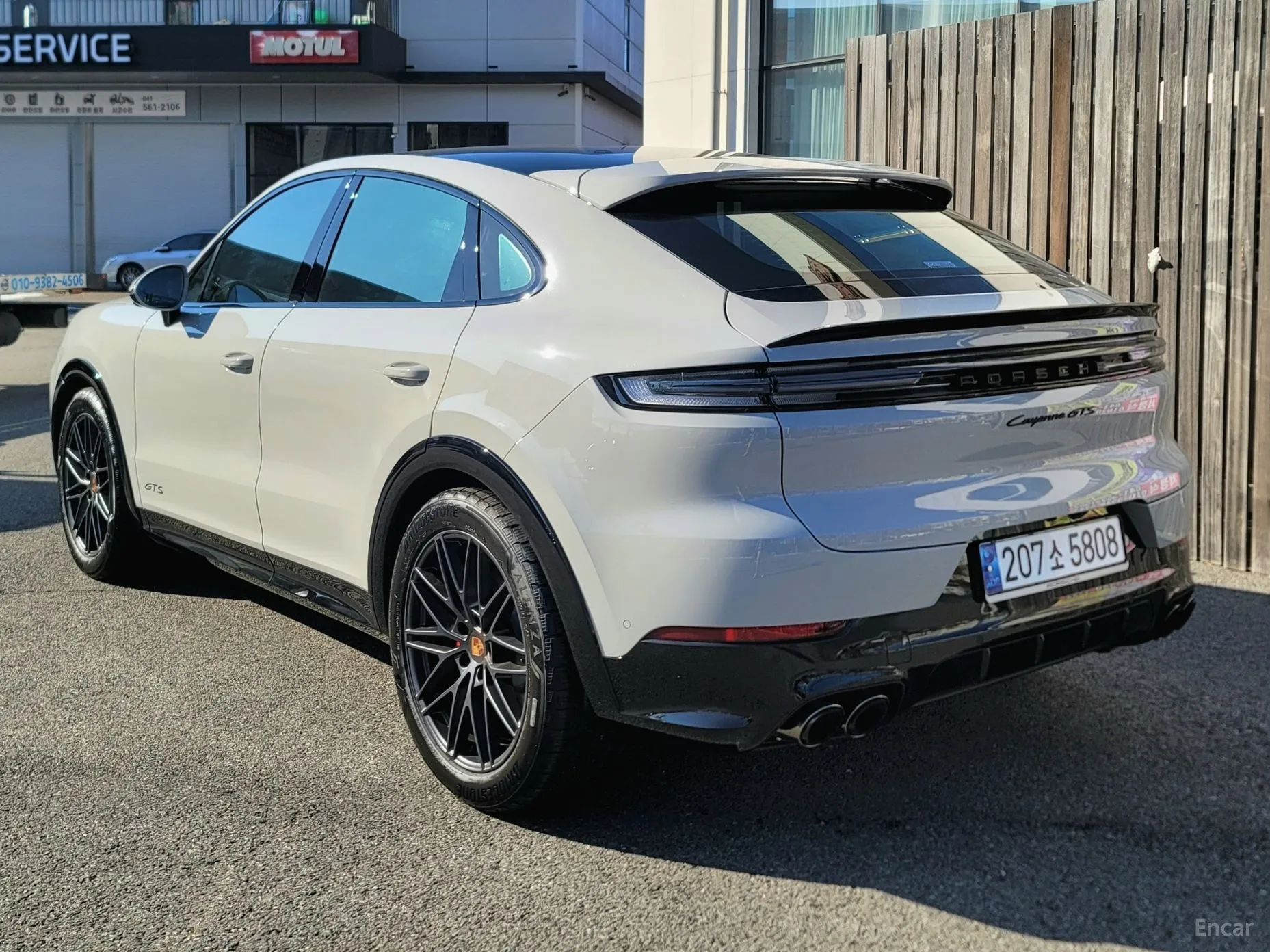 Porsche Cayenne (PO536) превью 2