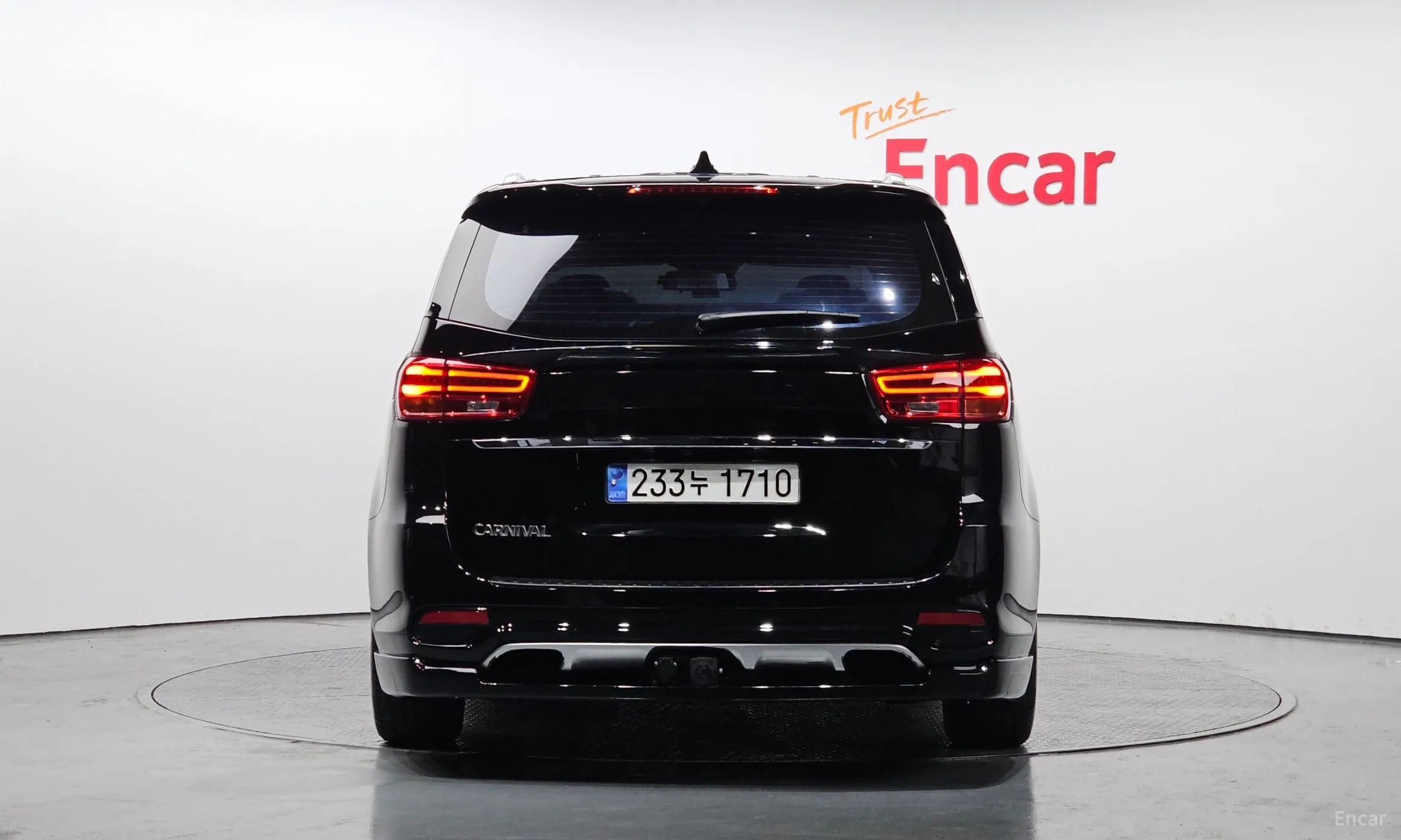 Kia Carnival превью 3