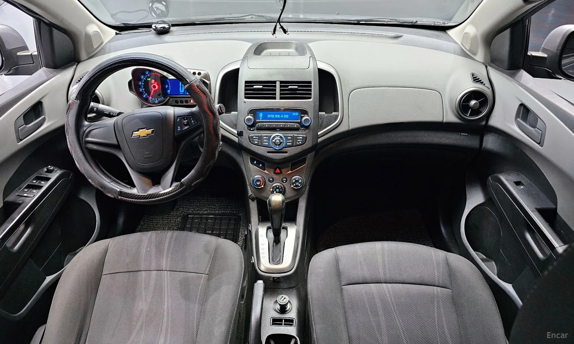 Chevrolet (GM Daewoo) Aveo Hatchback превью 4