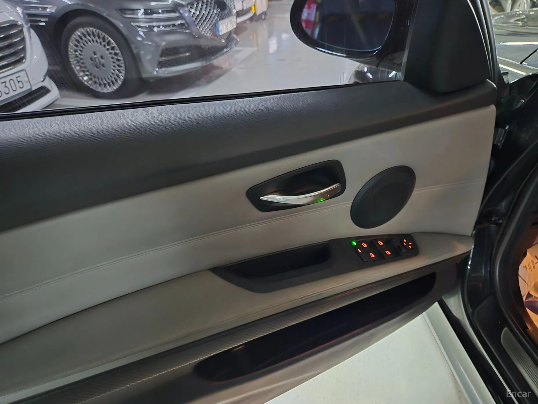 BMW 3 Series (E90) превью 4
