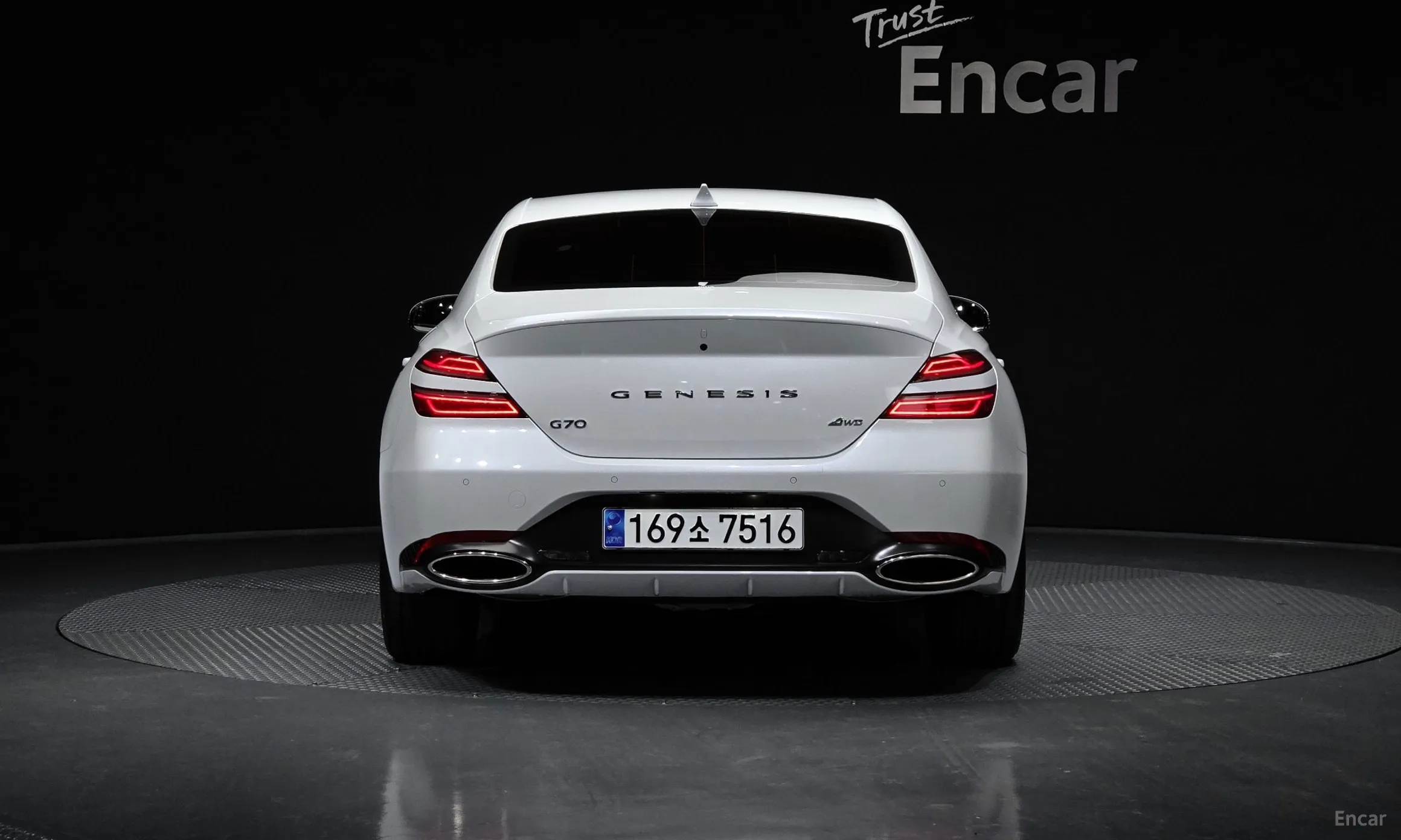 Genesis G70 превью 3