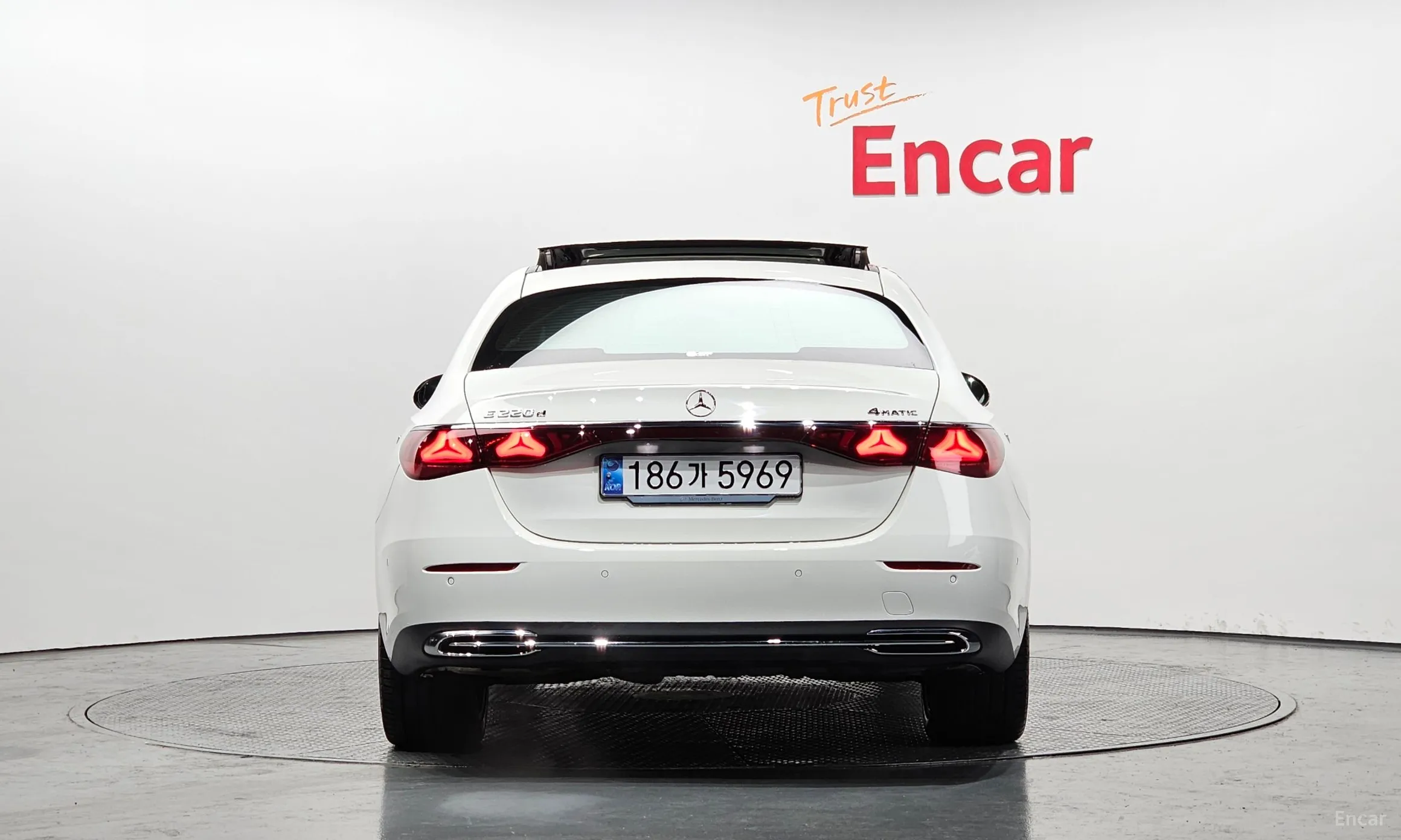 Mercedes Benz E-Class W214 превью 3