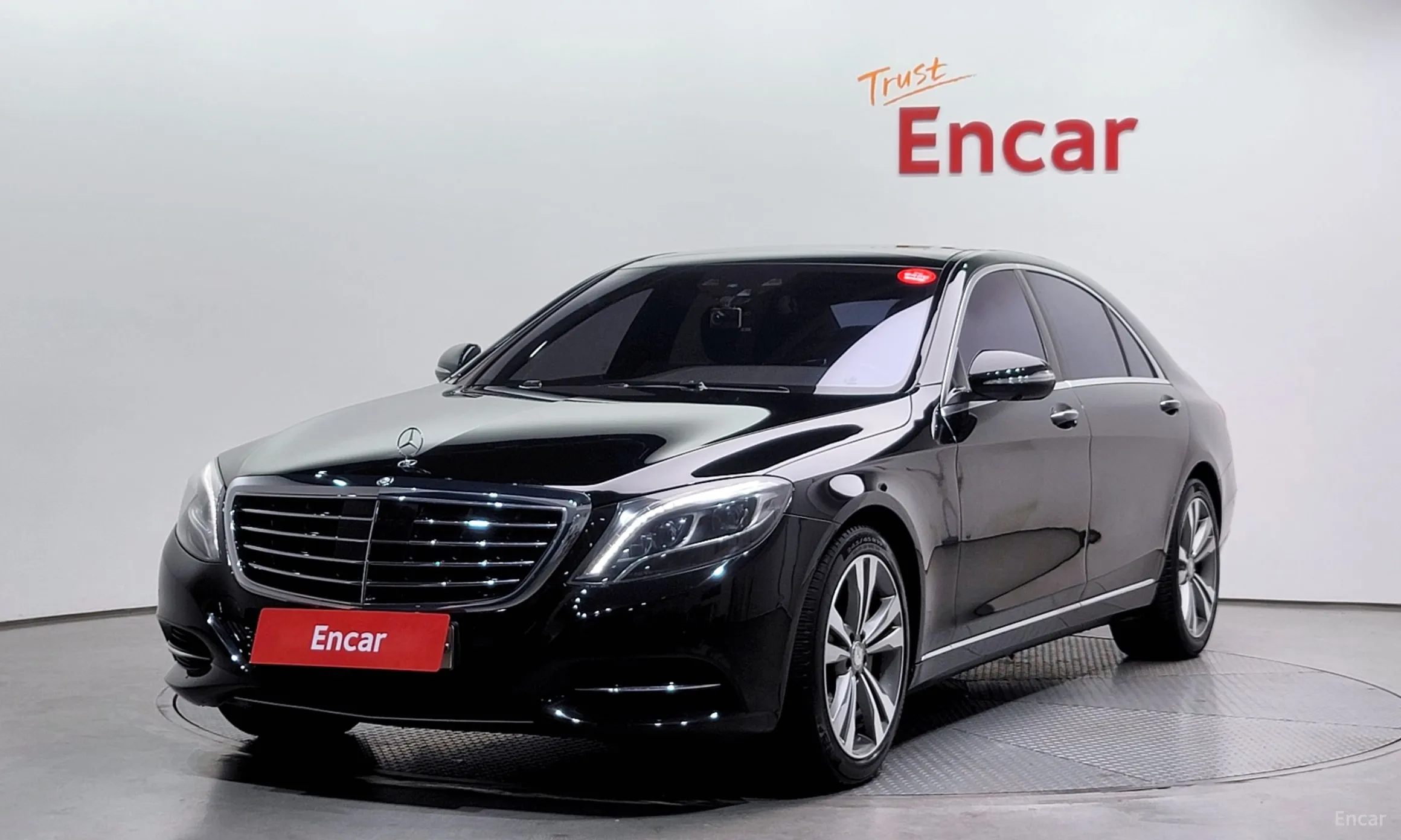 Mercedes Benz S-Class W222