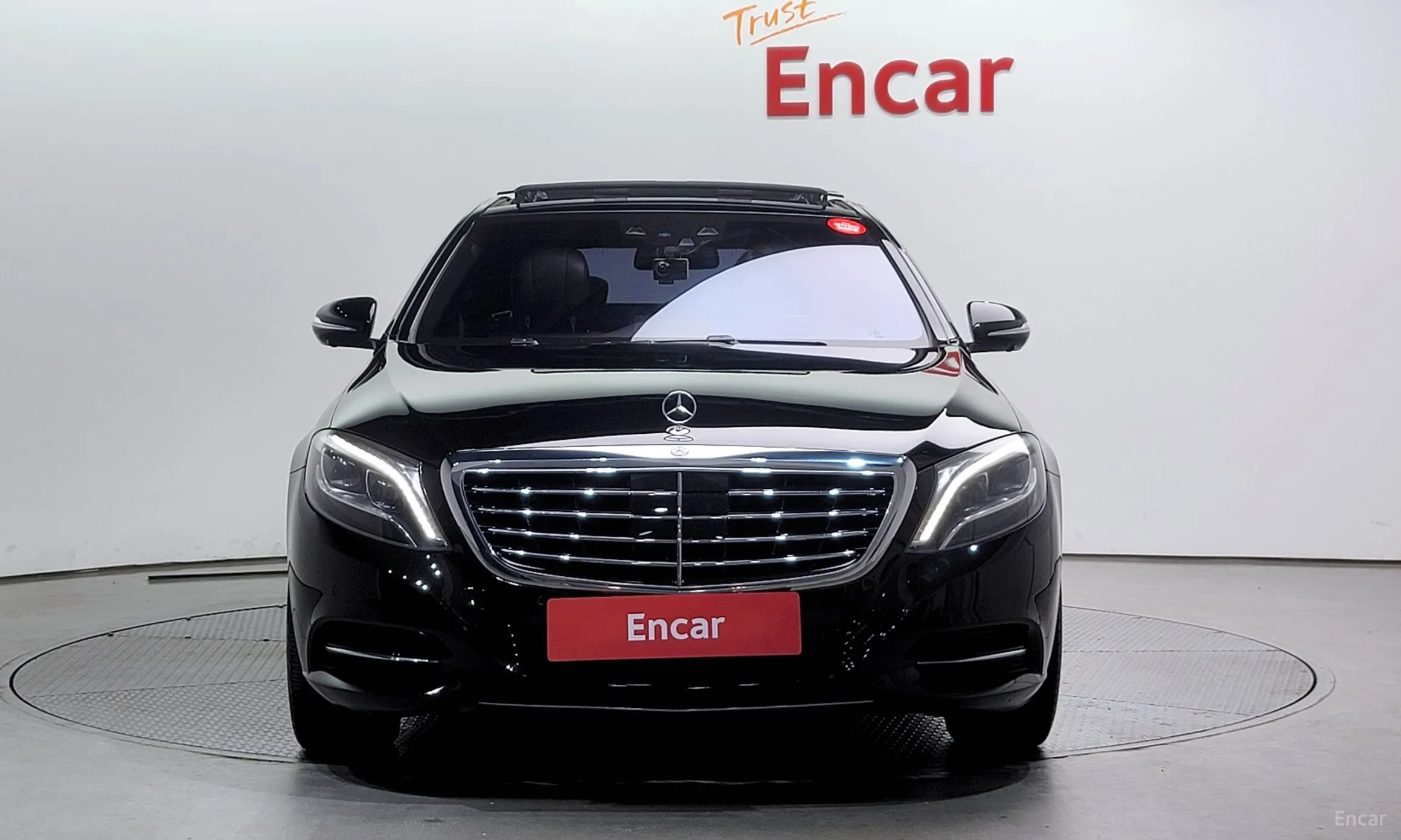 Mercedes Benz S-Class W222