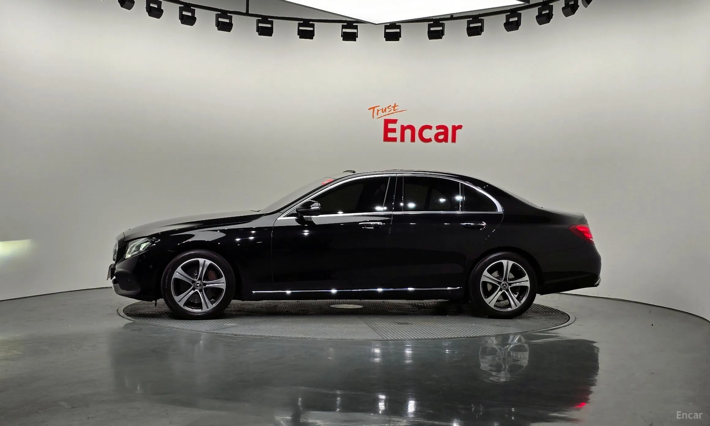 Mercedes Benz E-Class W213 превью 3
