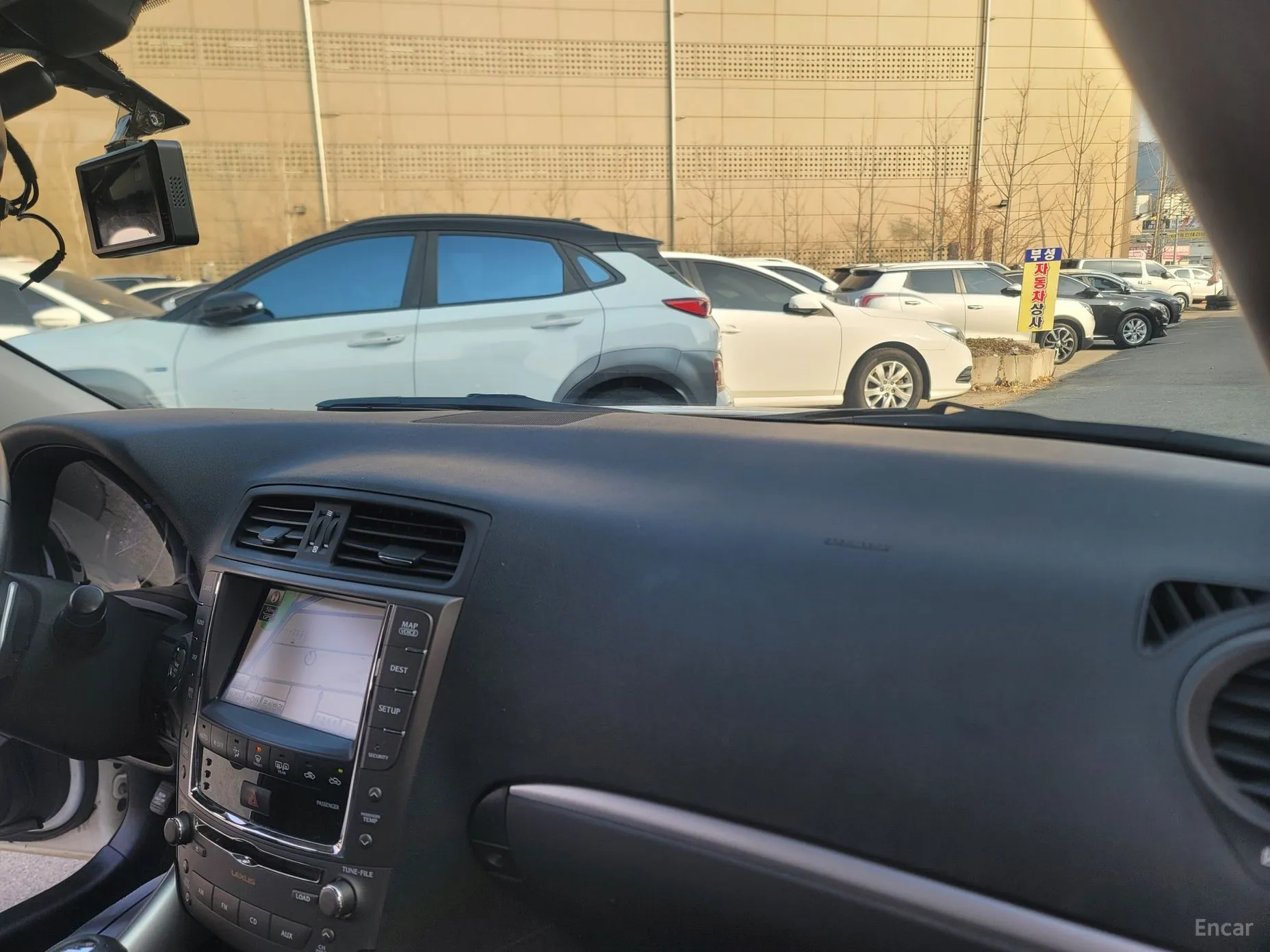 Lexus IS250 превью 10