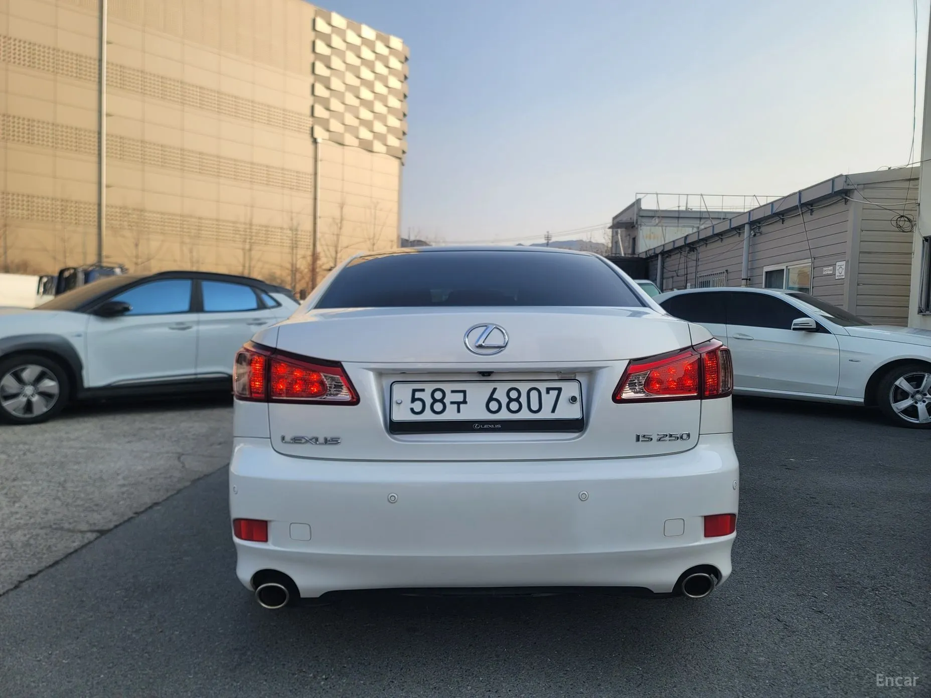 Lexus IS250 превью 6