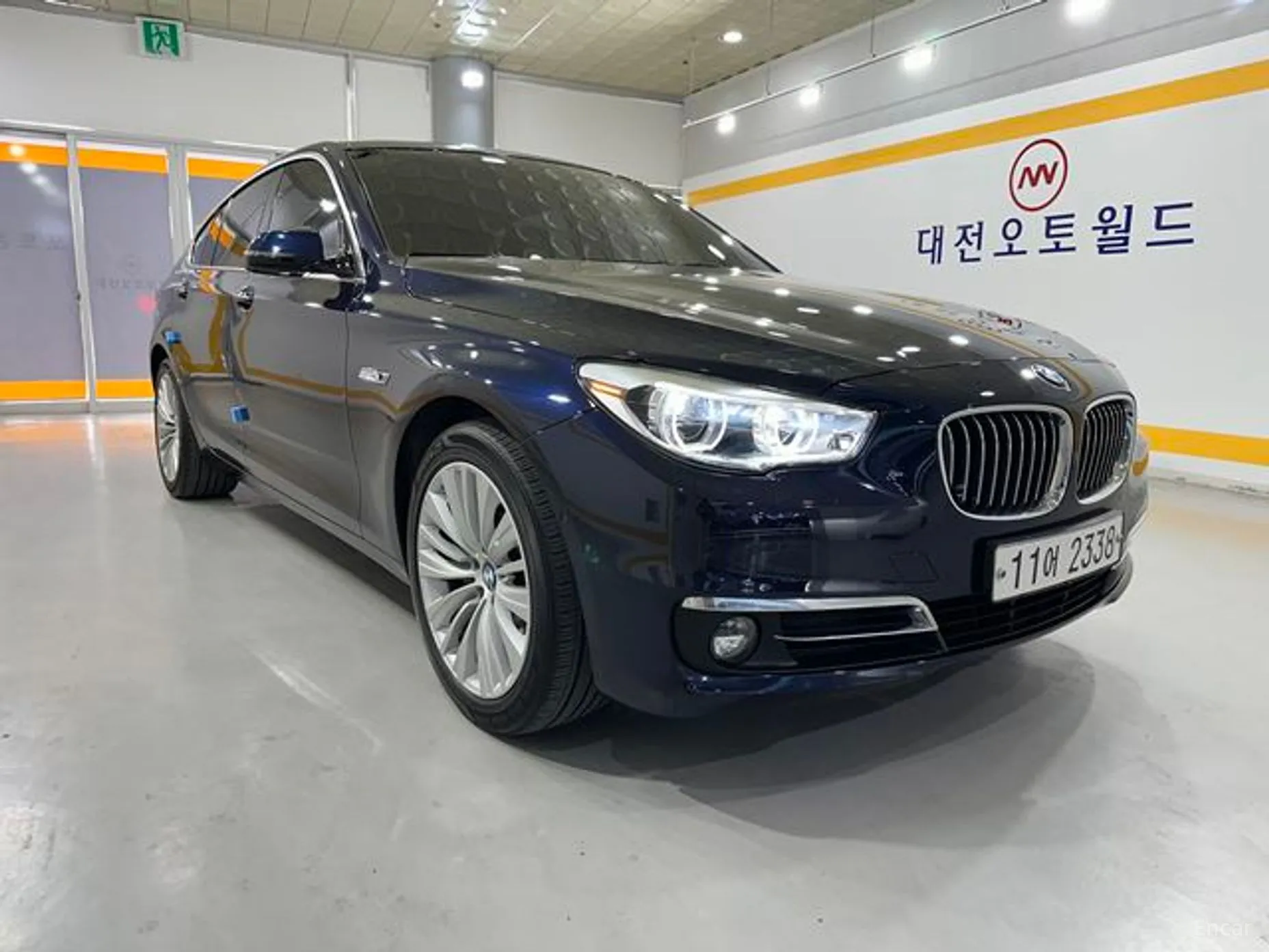 BMW 5 Series GT (F07) превью 4