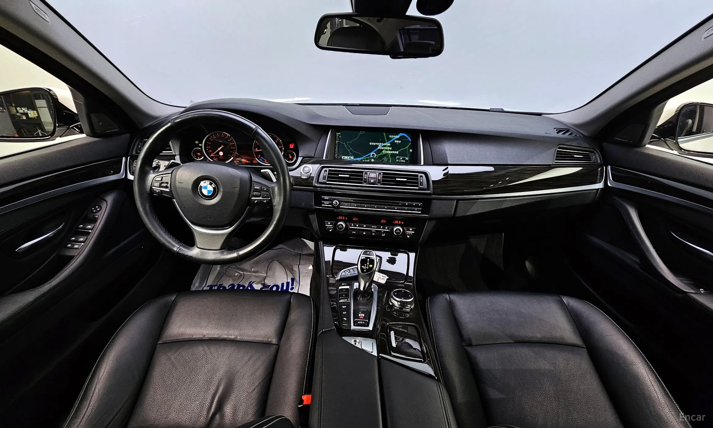BMW 5 Series (F10) превью 4