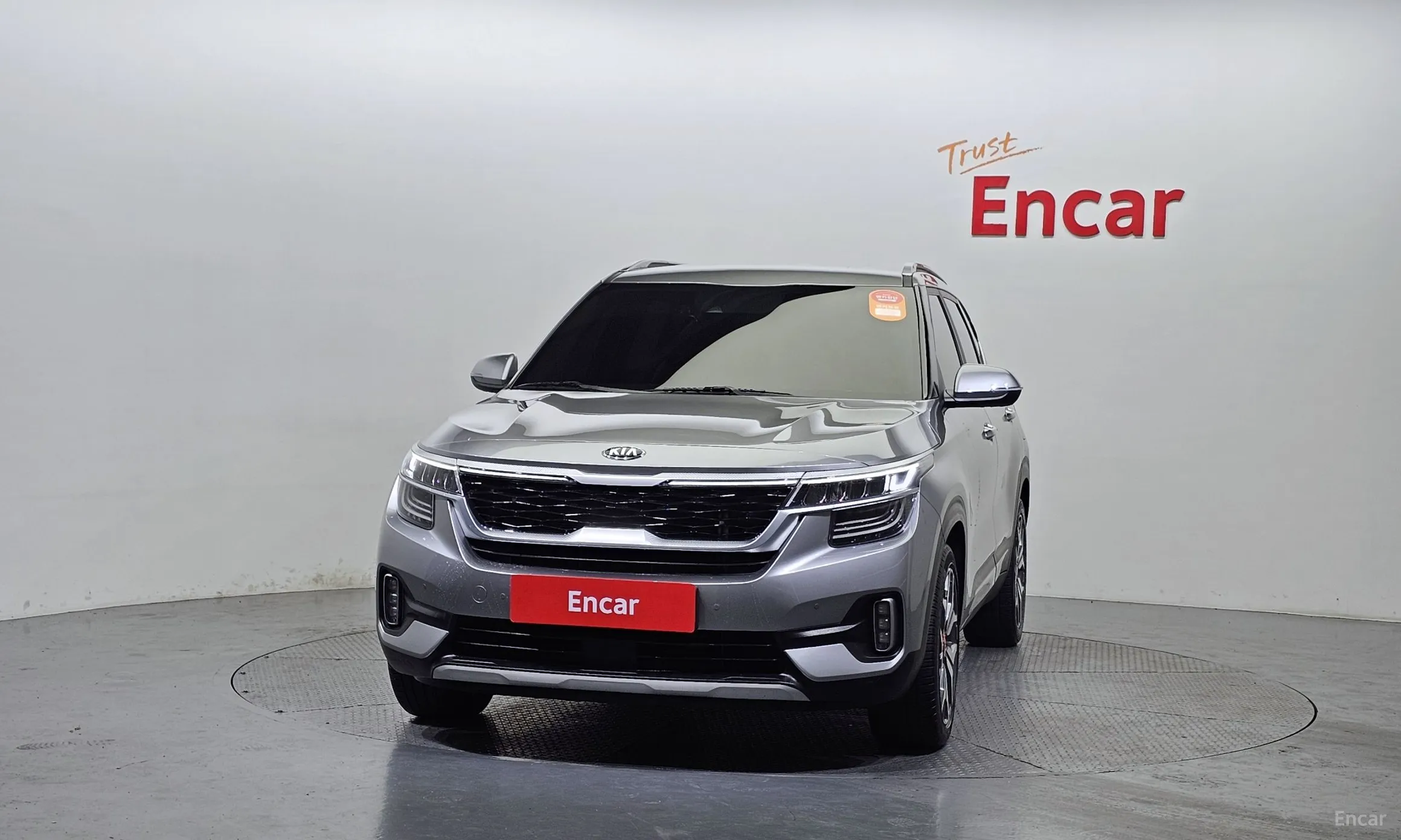 Kia Seltos превью 2