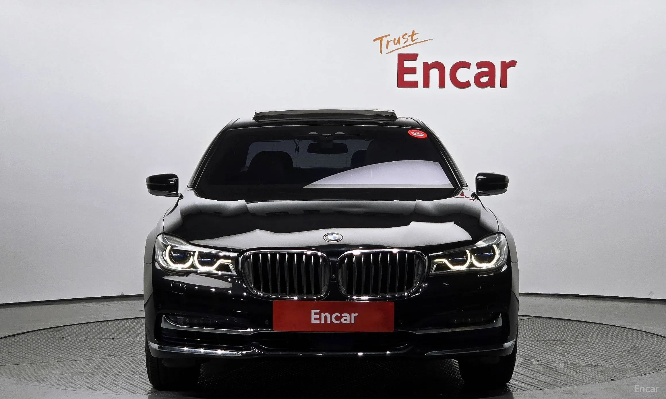 BMW 7 Series (G11) превью 2