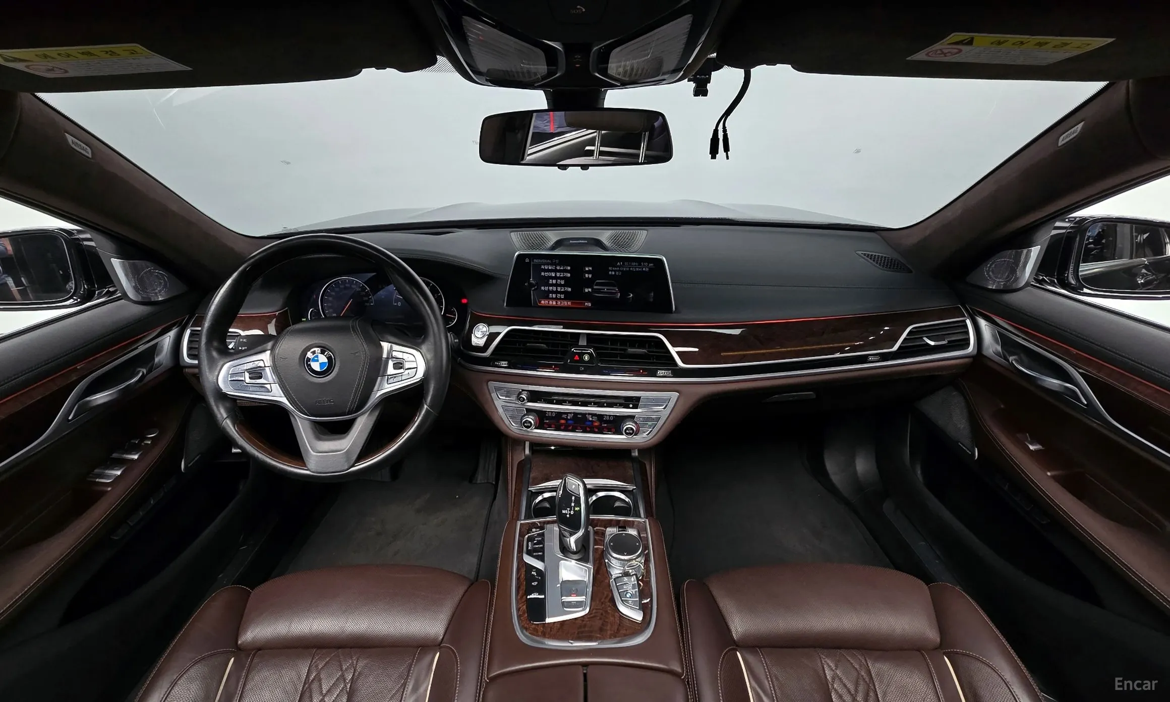 BMW 7 Series (G11) превью 4
