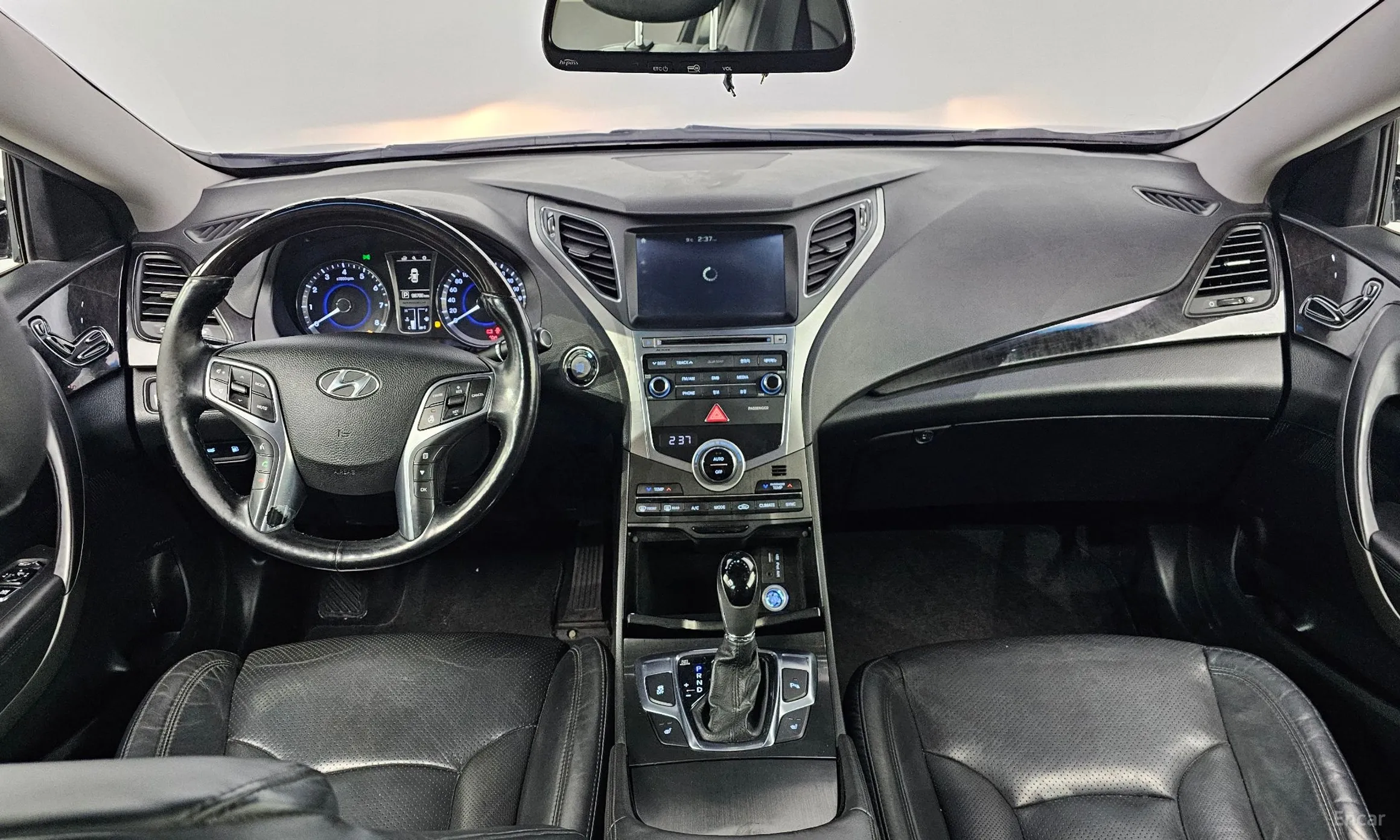 Hyundai Grandeur HG превью 4