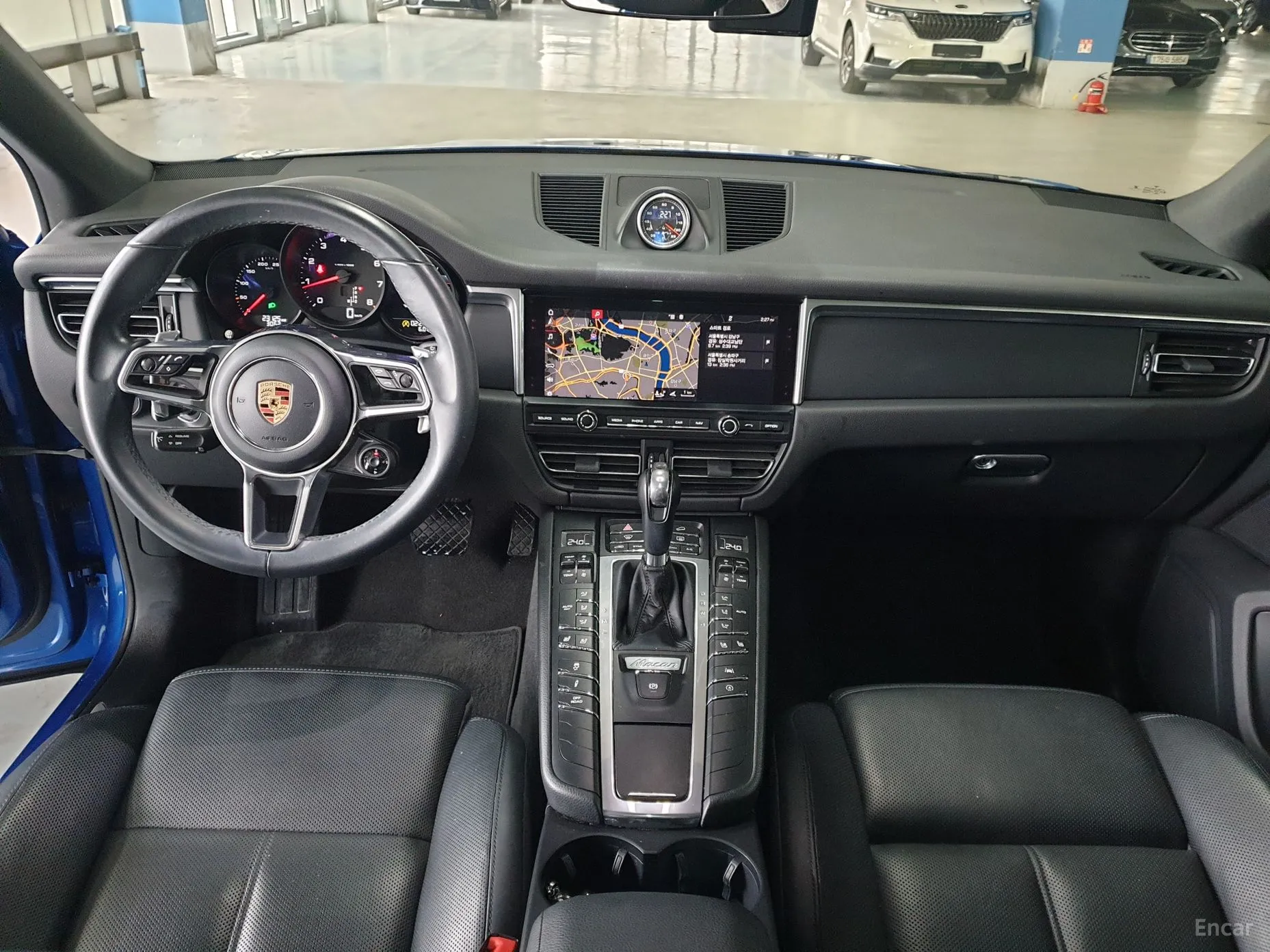 Porsche Macan превью 4