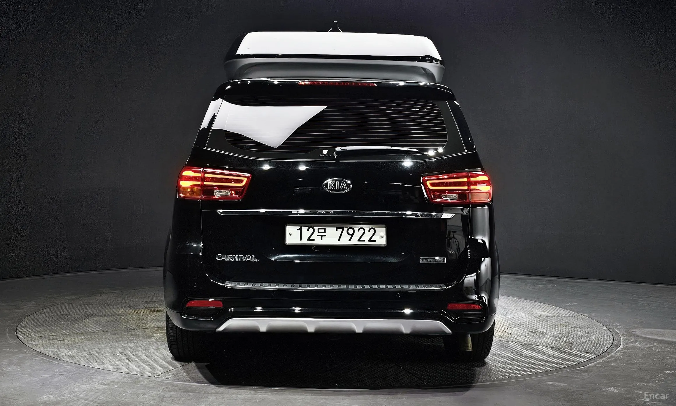 Kia Carnival превью 3