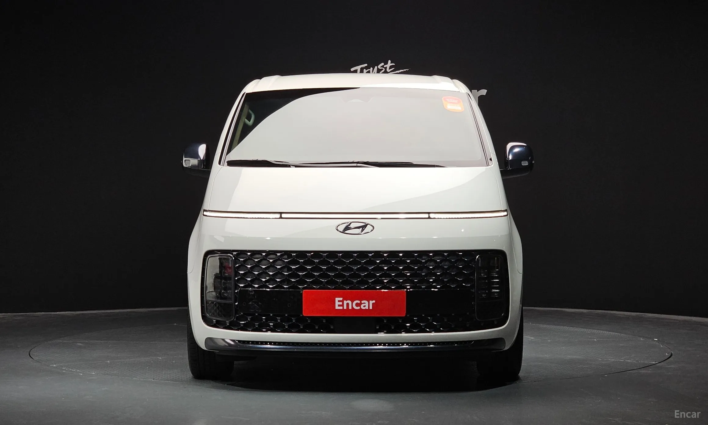 Hyundai Staria превью 2