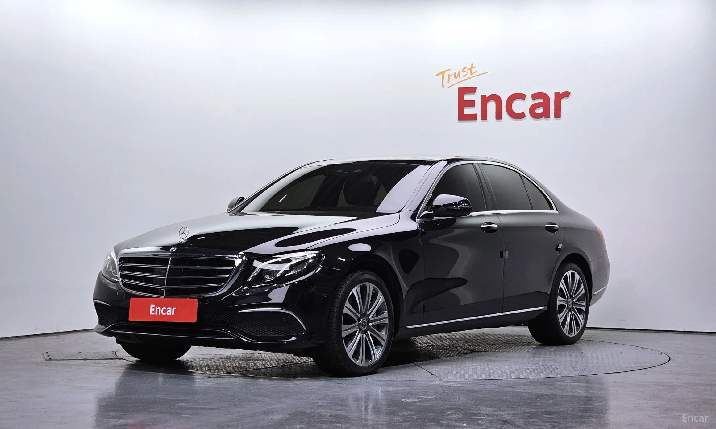 Mercedes Benz E-Class W213