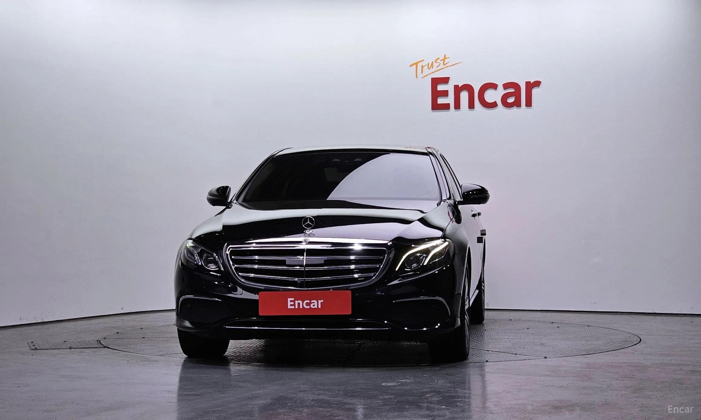 Mercedes Benz E-Class W213