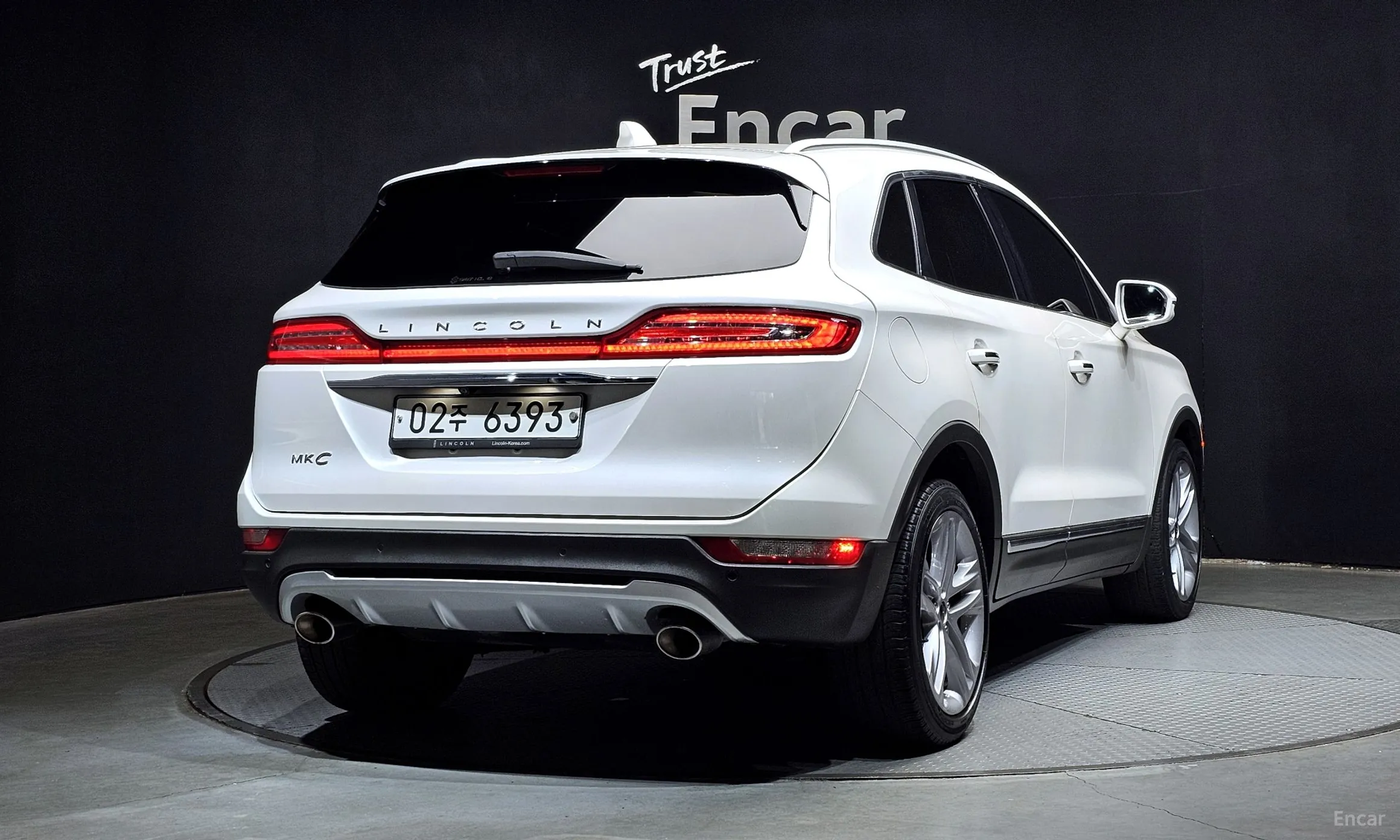 Lincoln MKC превью 2