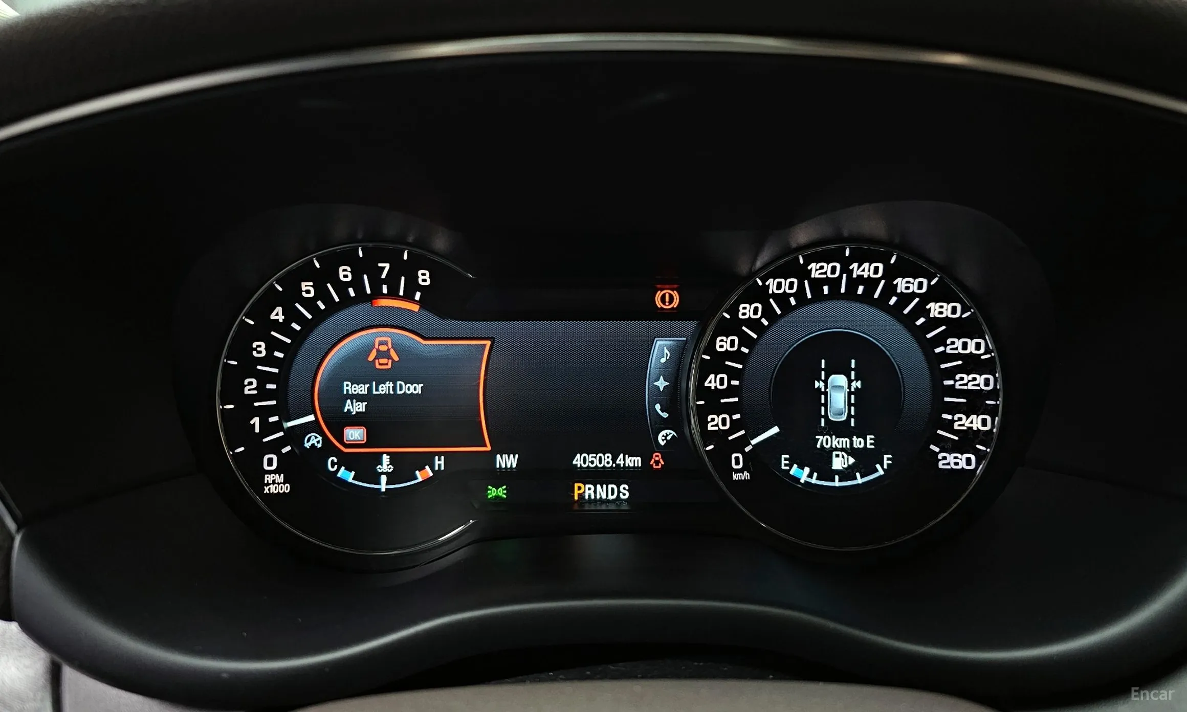 Lincoln MKC превью 8