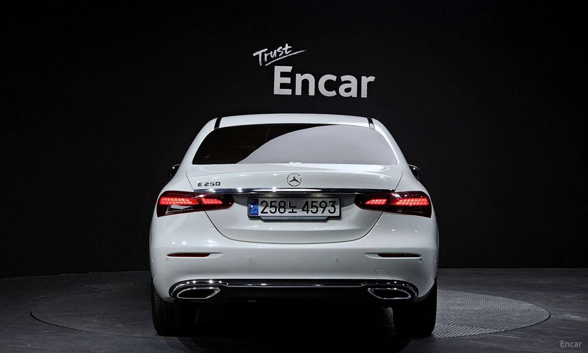 Mercedes Benz E-Class W213 превью 3