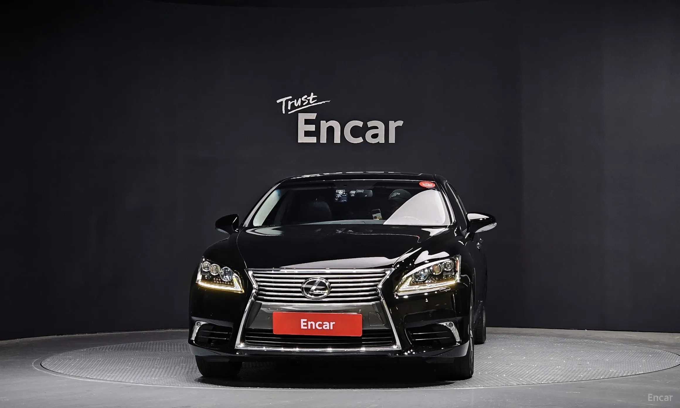 Lexus LS460 превью 3