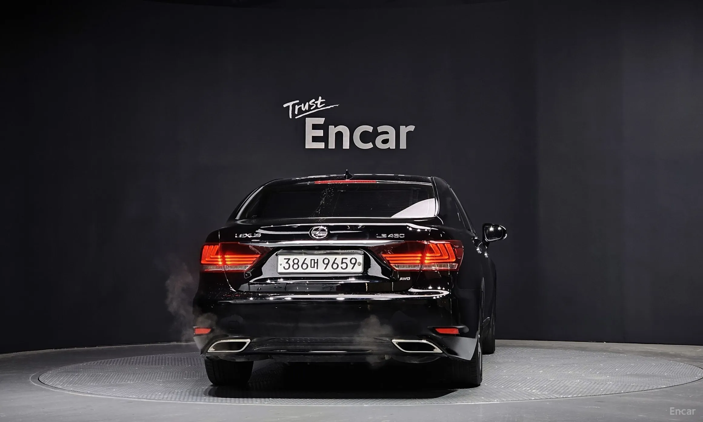 Lexus LS460 превью 4